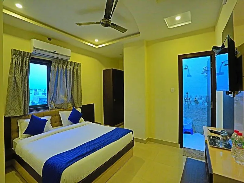 Hotel Suraj Palace