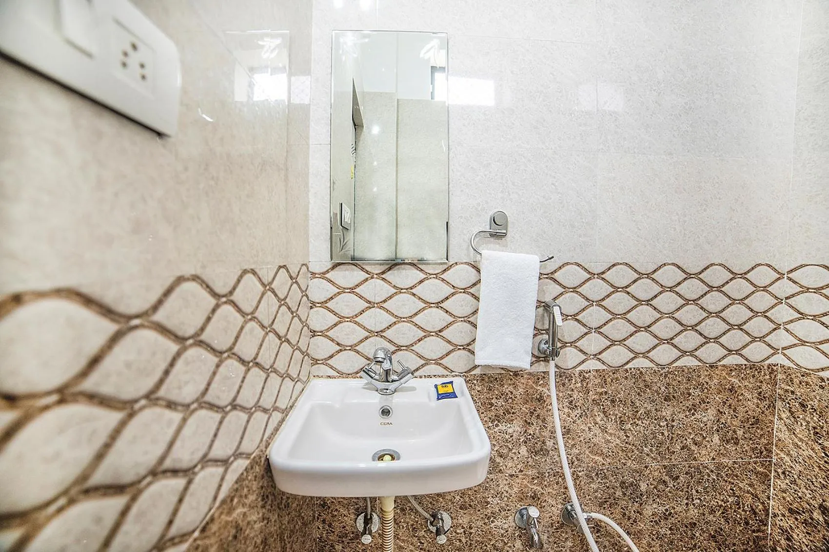 Toilet in Hotel Suraj Palace