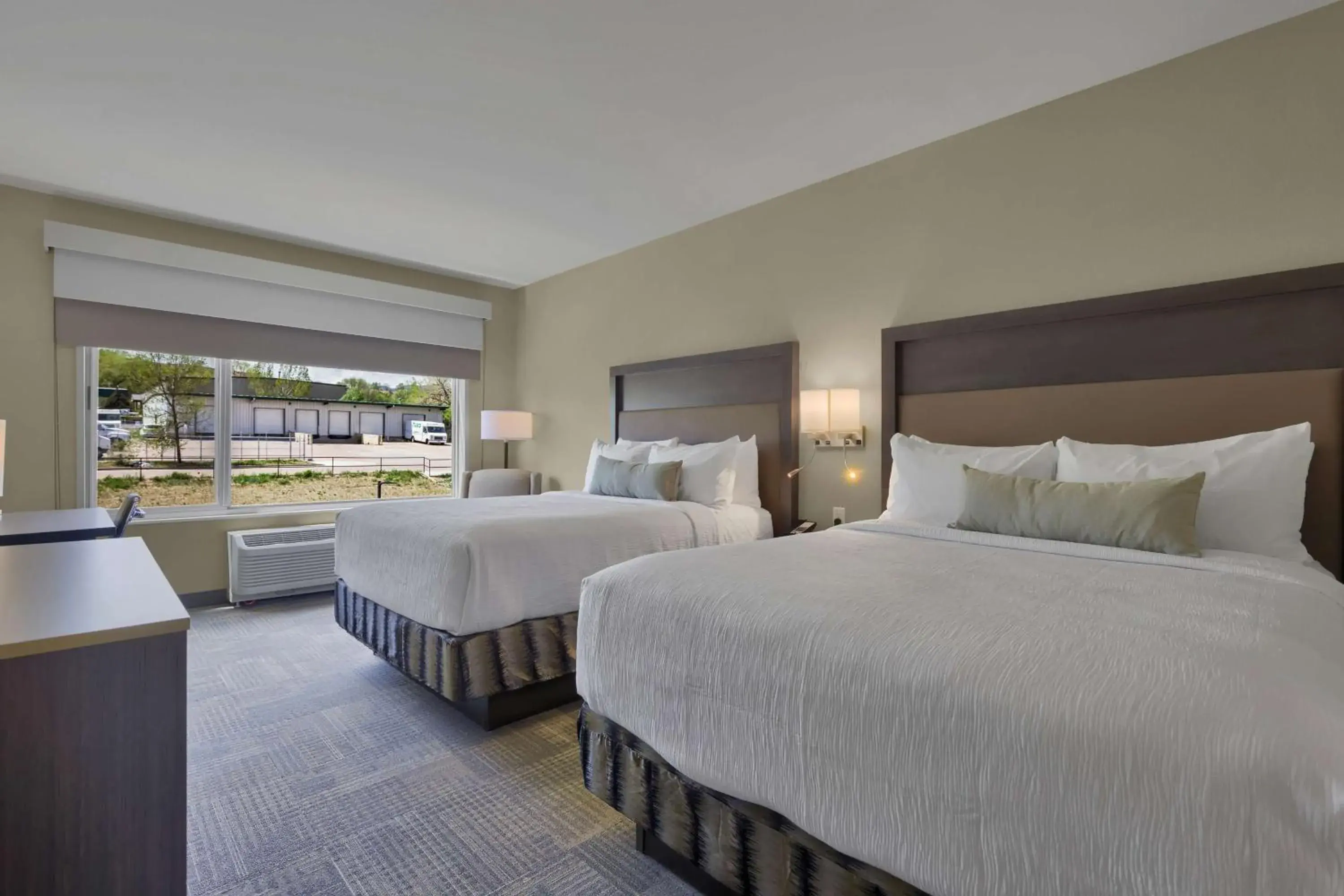 Bedroom, Bed in Best Western Plus Fillmore Inn & Suites Bedroom, Bed in Best Western Plus Fillmore Inn & Suites