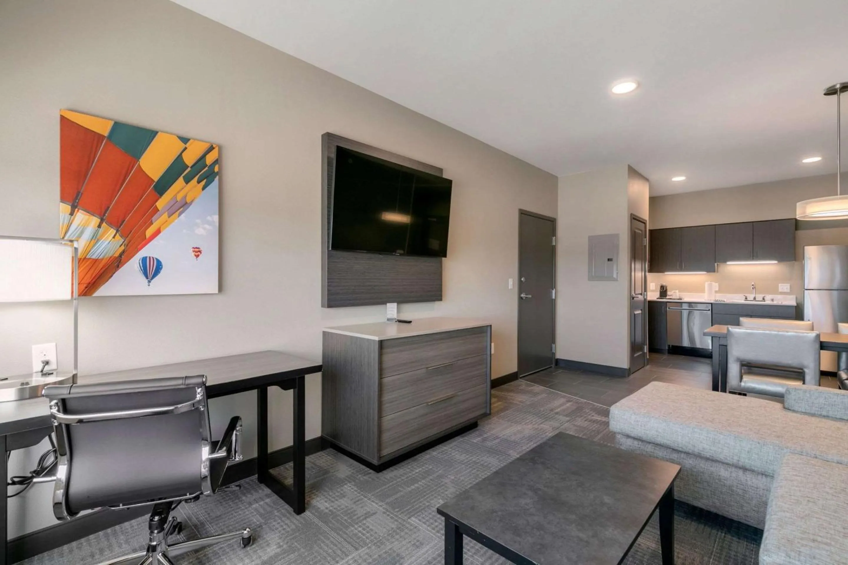 Photo of the whole room in Best Western Plus Fillmore Inn & Suites