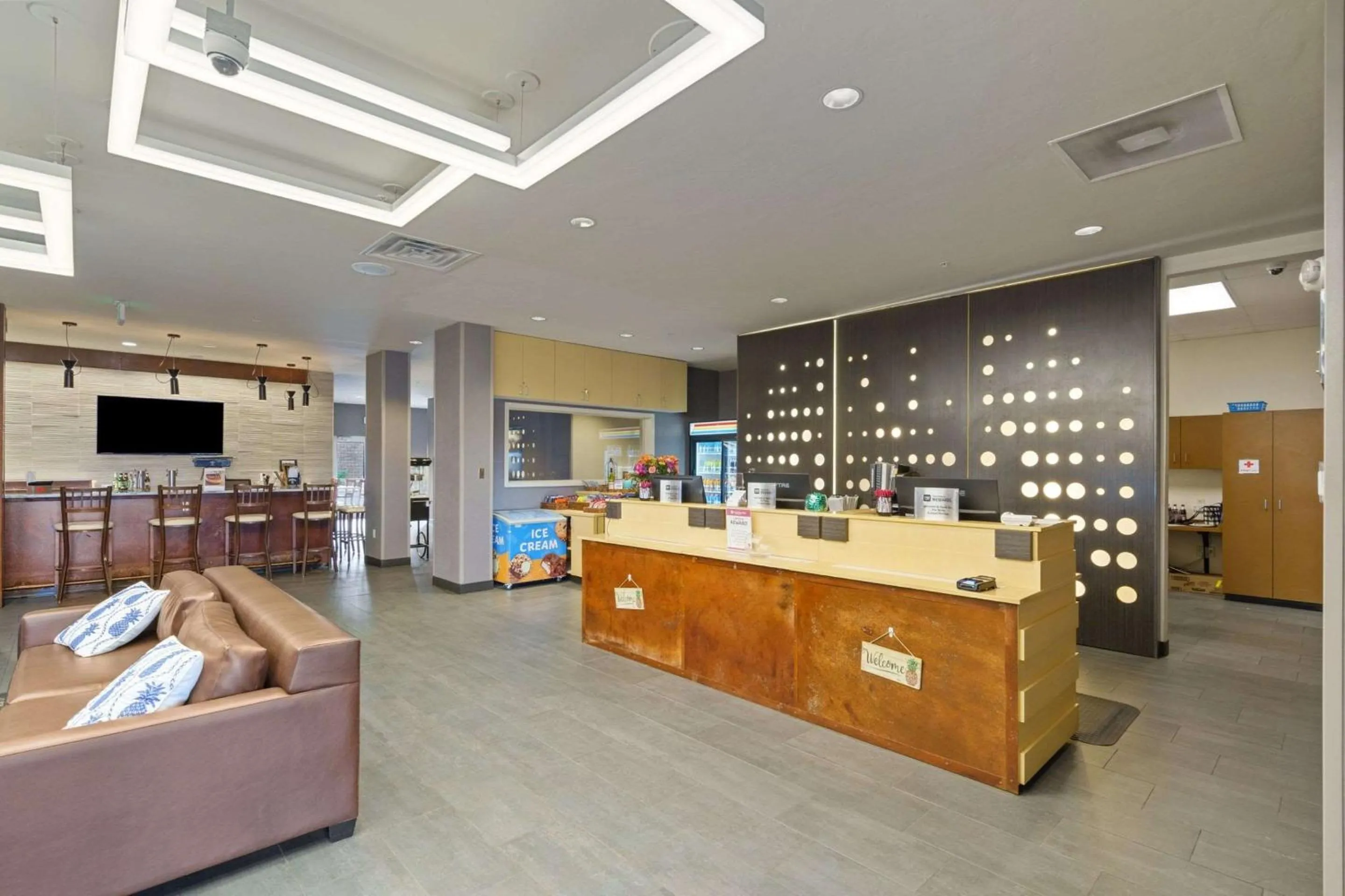 Lobby or reception in Best Western Plus Fillmore Inn & Suites