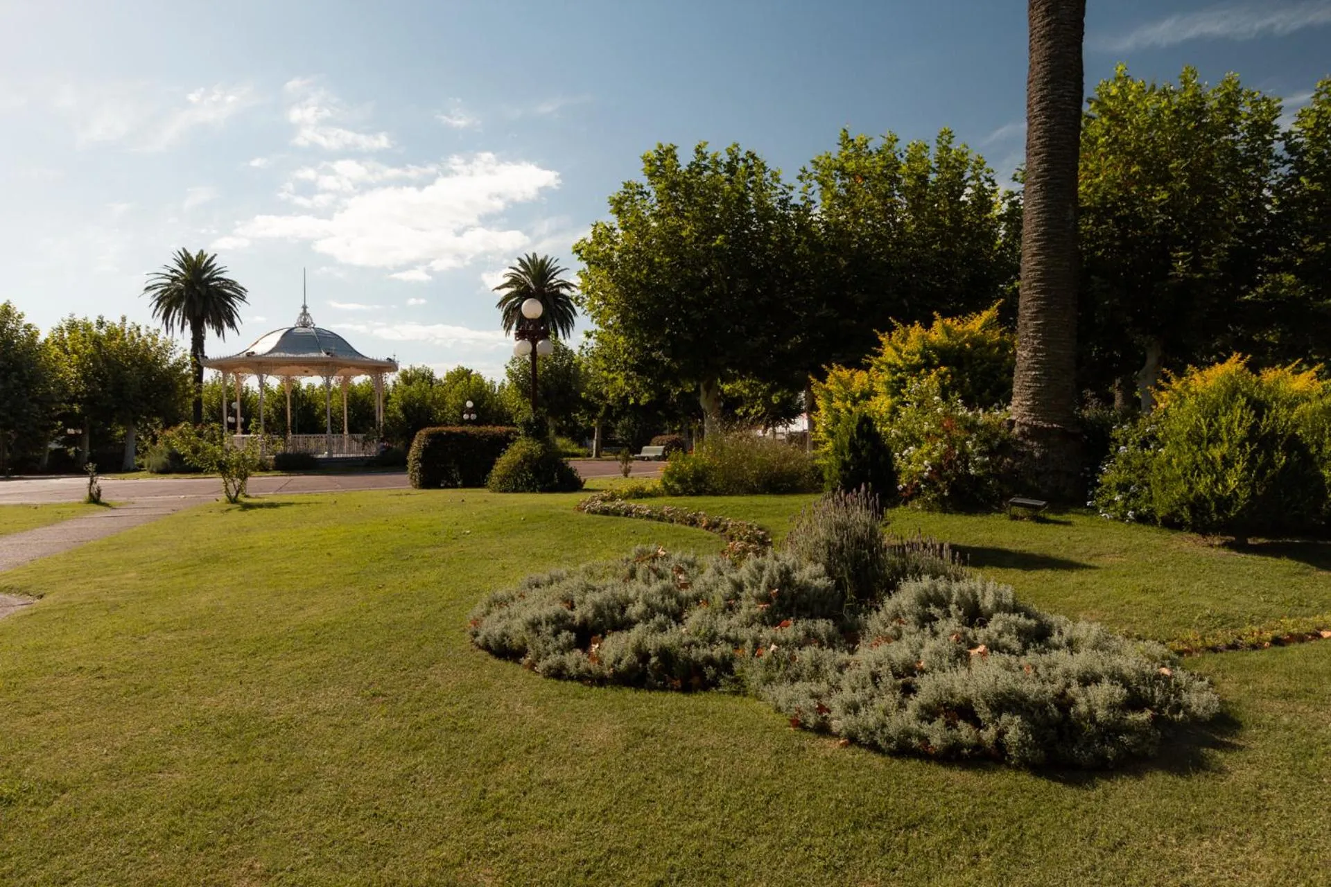 Nearby landmark in Gran Hotel Fray Bentos