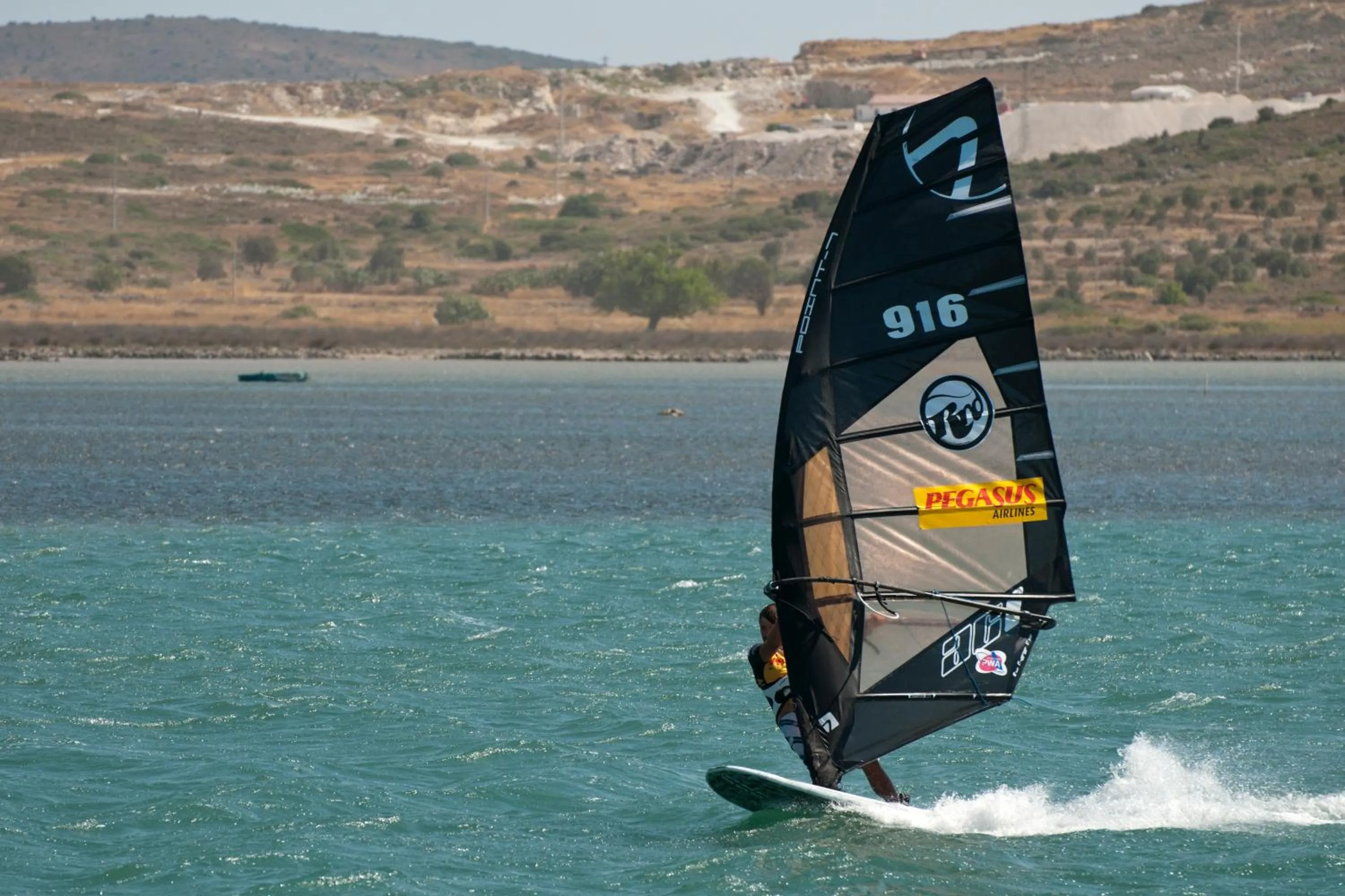 Windsurfing in Antmare Hotel