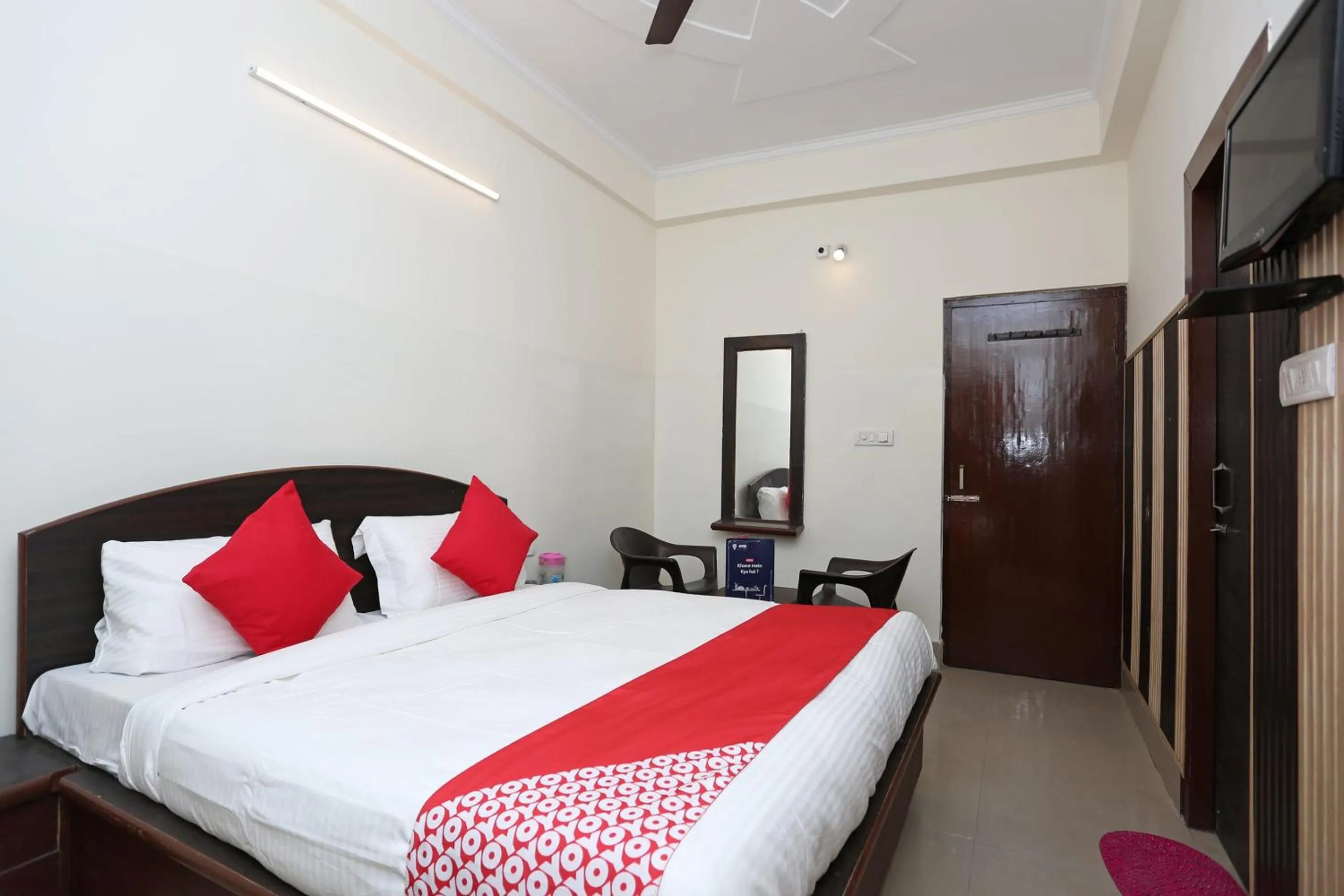 Bedroom, Bed in Hotel O by OYO Shiva Palace