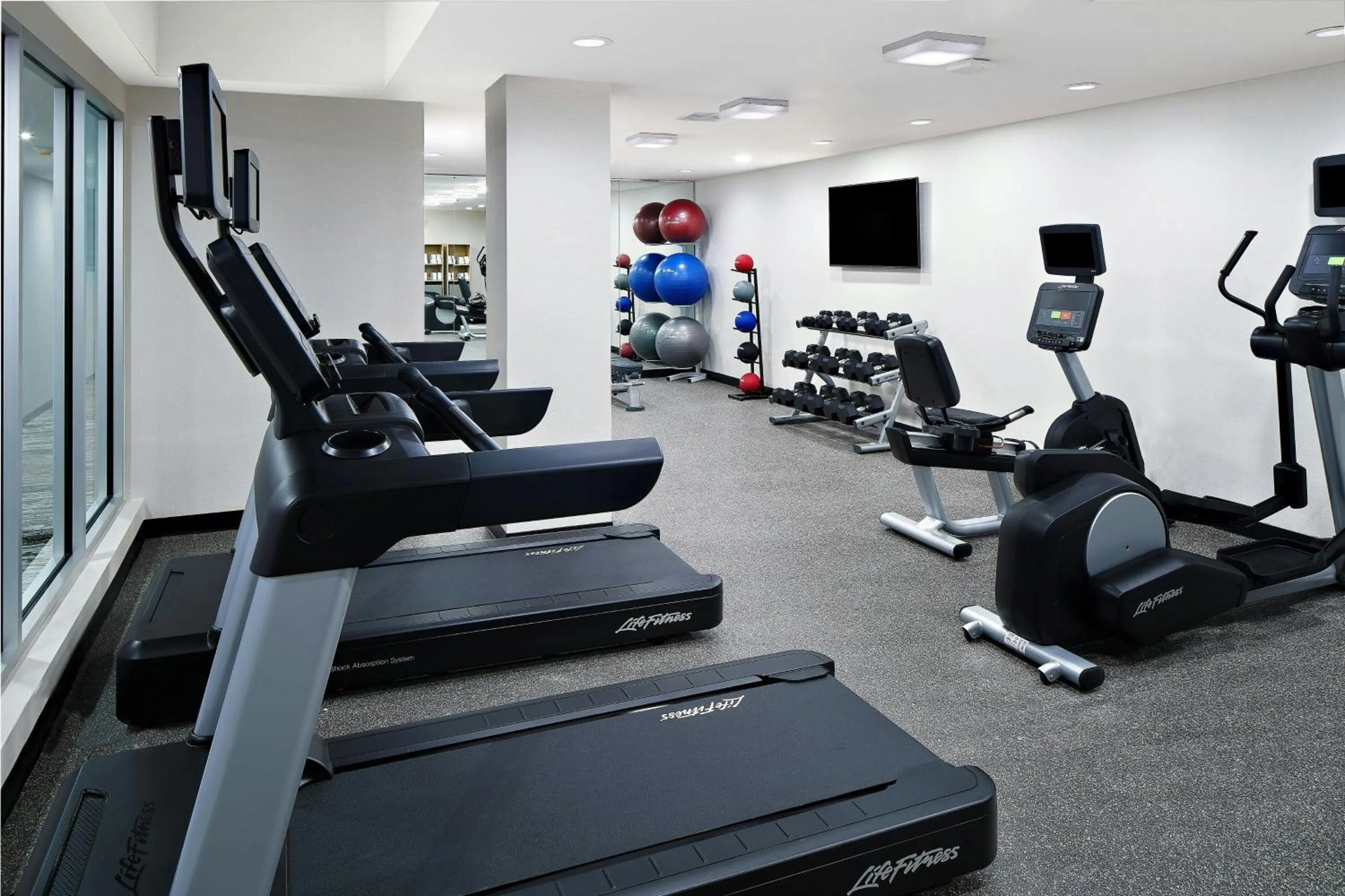 Fitness centre/facilities in TownePlace Suites by Marriott New York Manhattan/Times Square