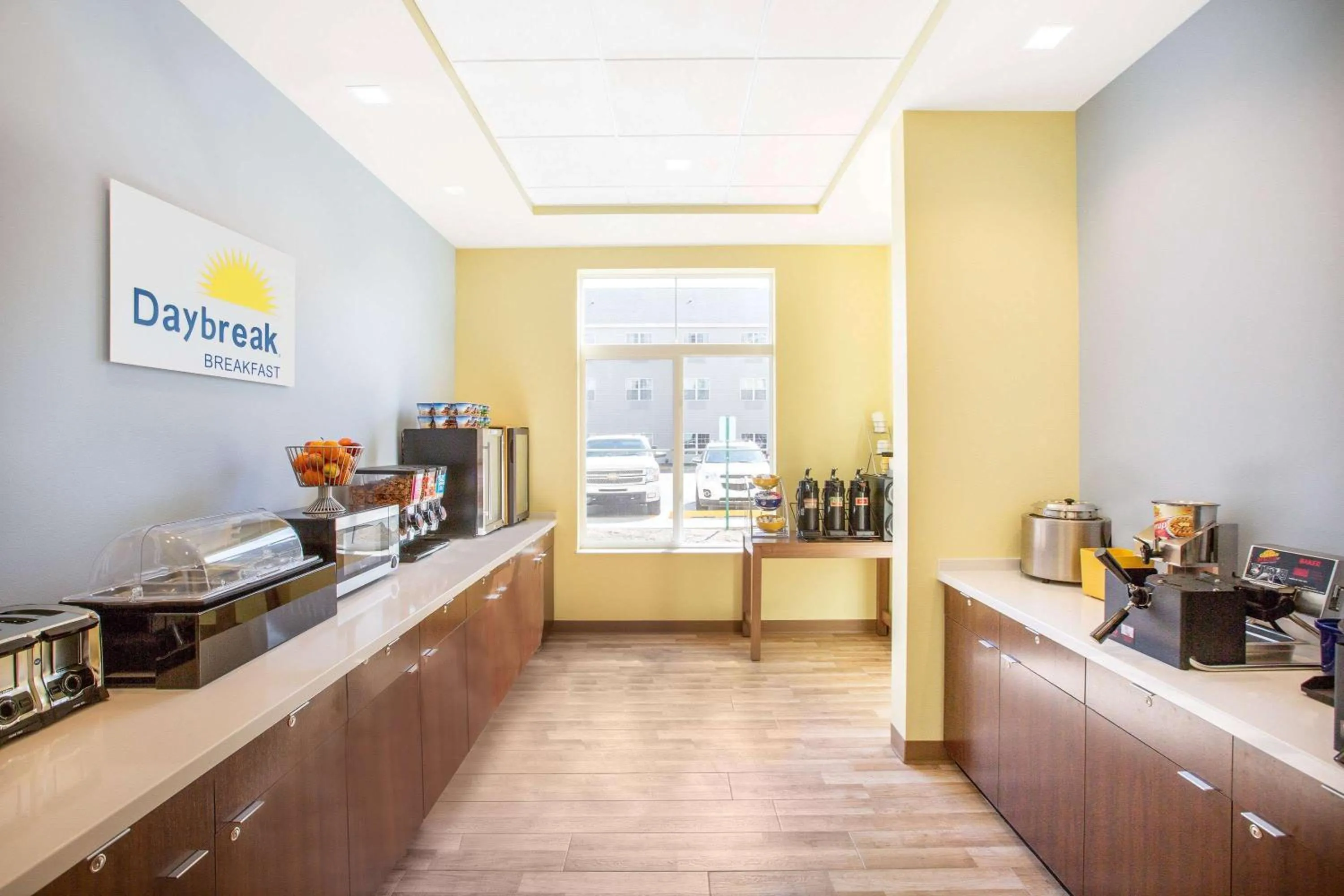 Restaurant/places to eat in Days Inn & Suites by Wyndham Kearney NE