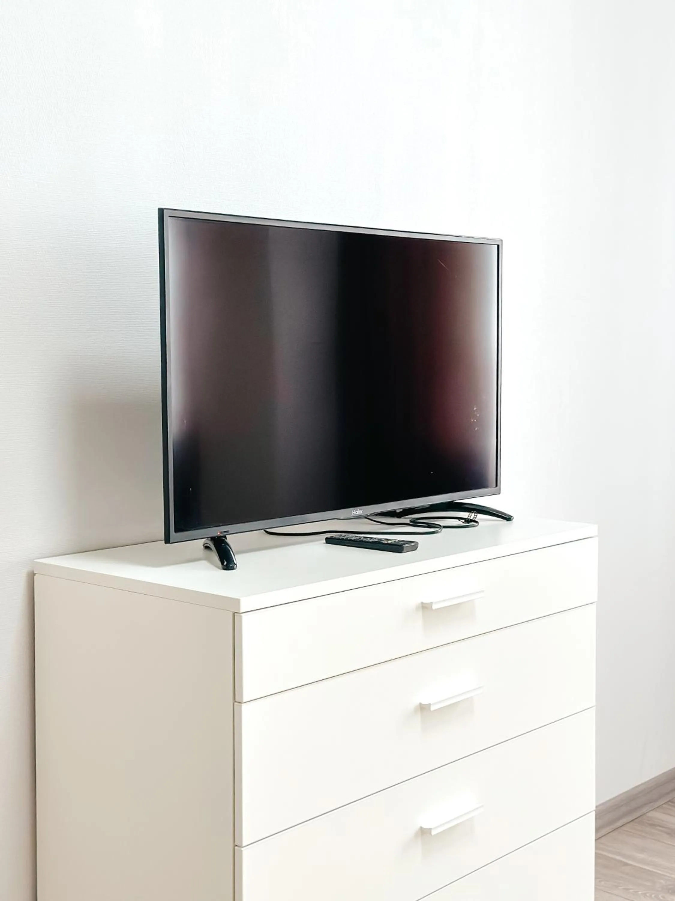 TV and multimedia in Baitau Hotel Aktobe