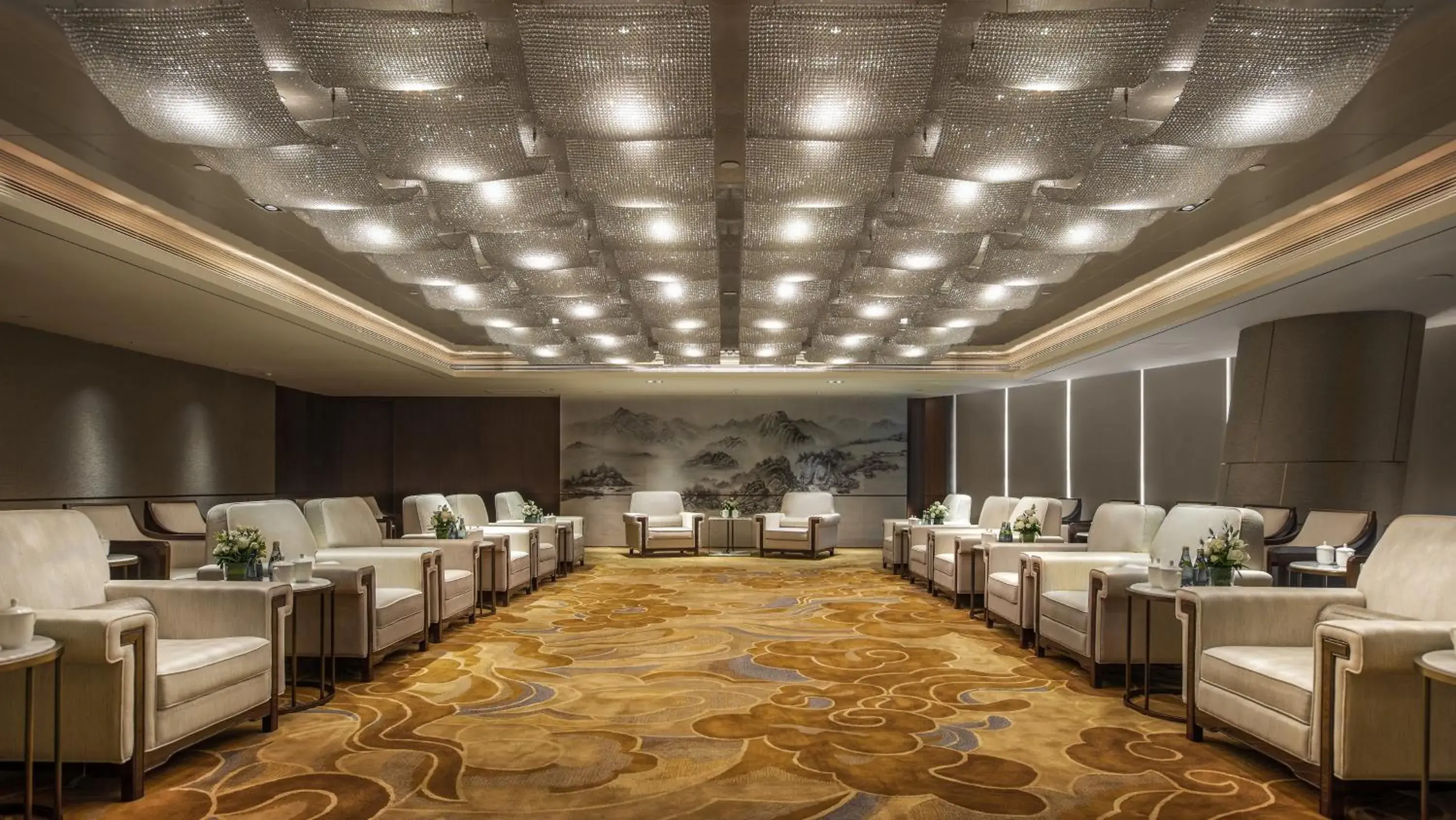 Restaurant/places to eat in InterContinental Tianjin Yujiapu Hotel & Residences by IHG Restaurant/places to eat in InterContinental Tianjin Yujiapu Hotel & Residences by IHG