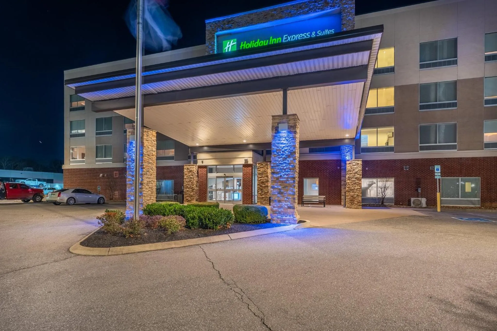 Property building in Holiday Inn Express & Suites Nashville North - Springfield by IHG