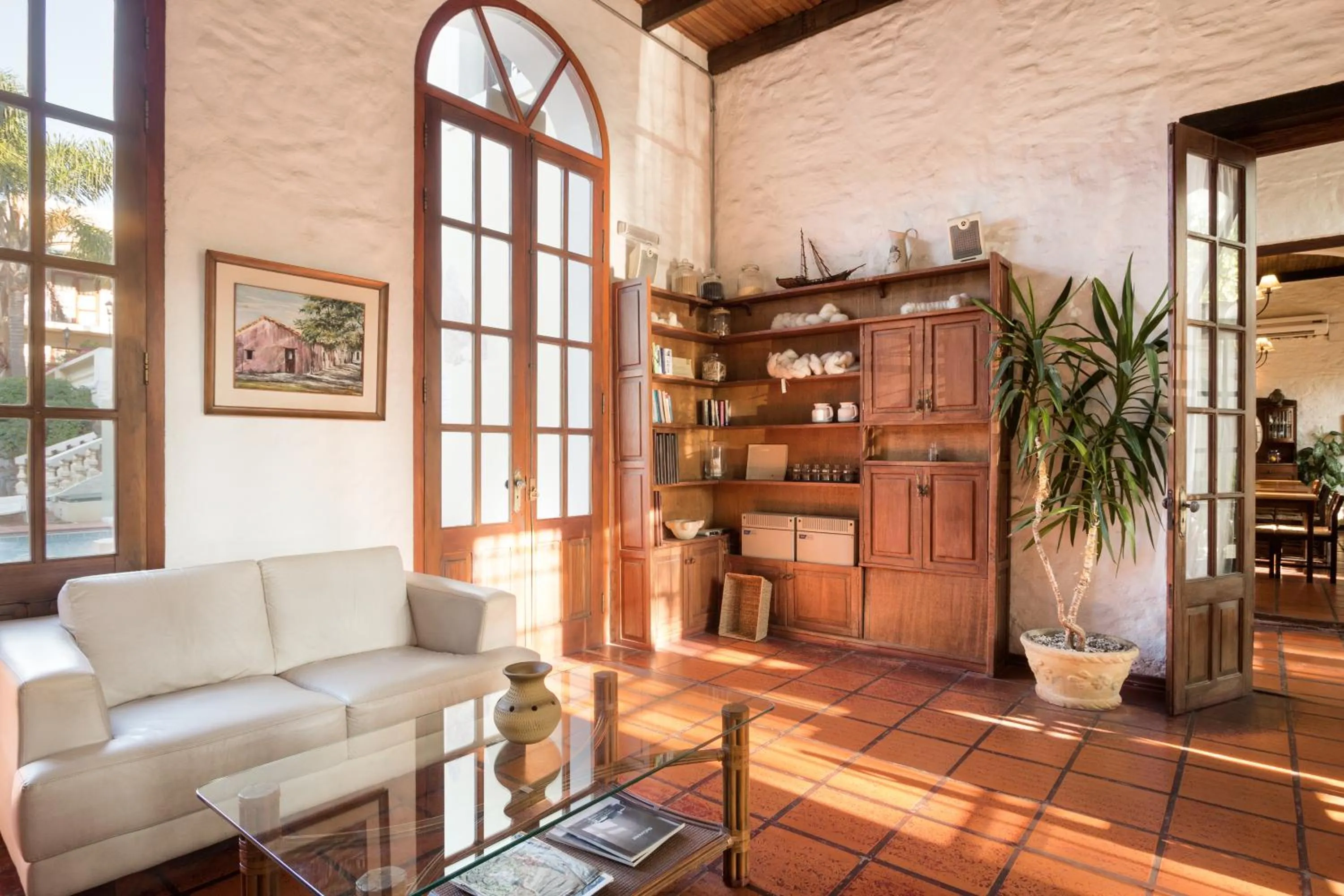 Communal lounge/ TV room in Don Antonio Posada