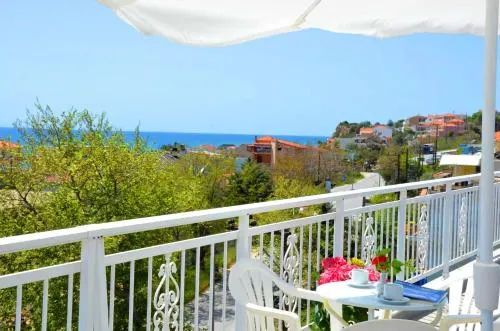 Hotel TRIADA