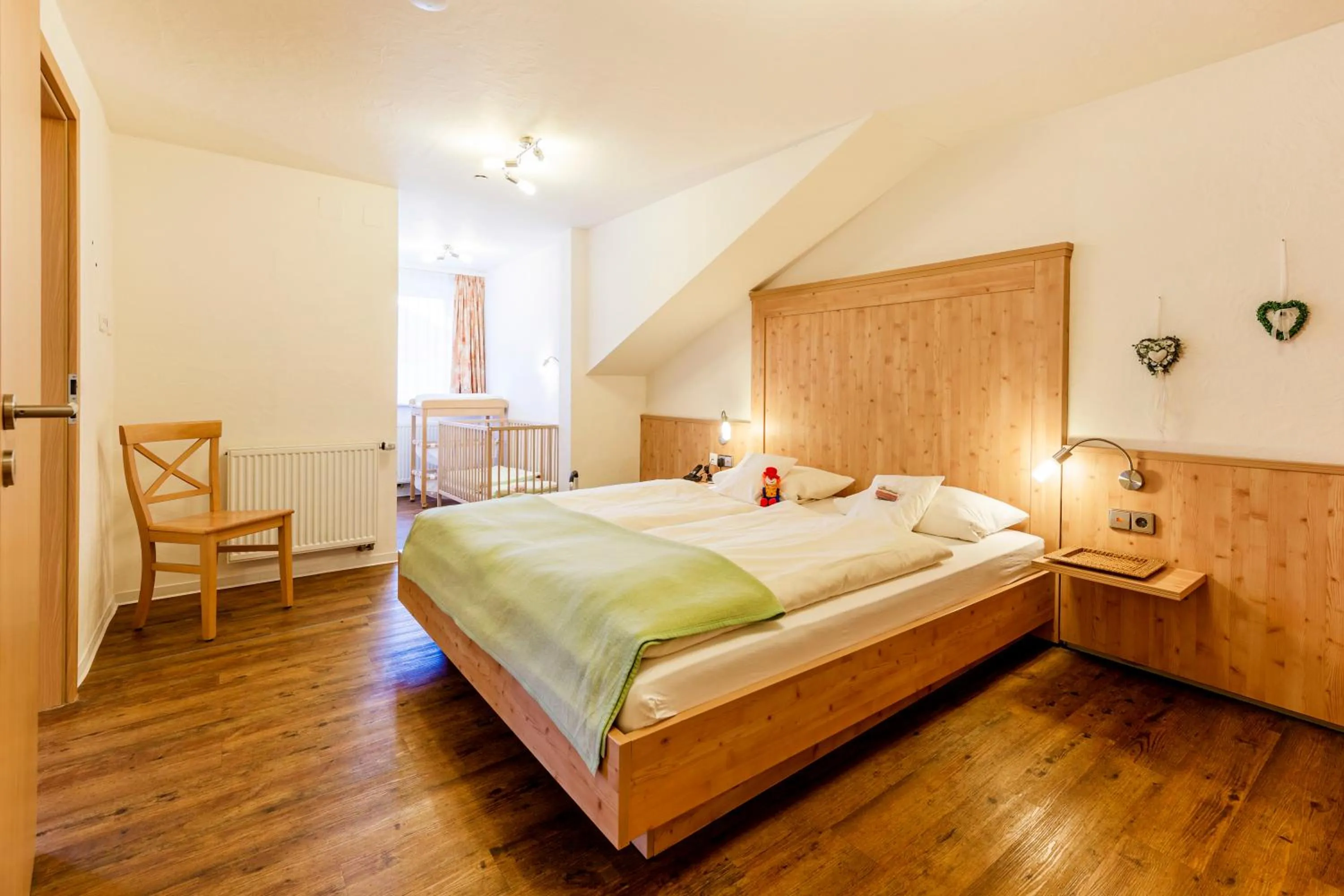 Photo of the whole room, Bed in Hotel Engel - Familotel Hochschwarzwald