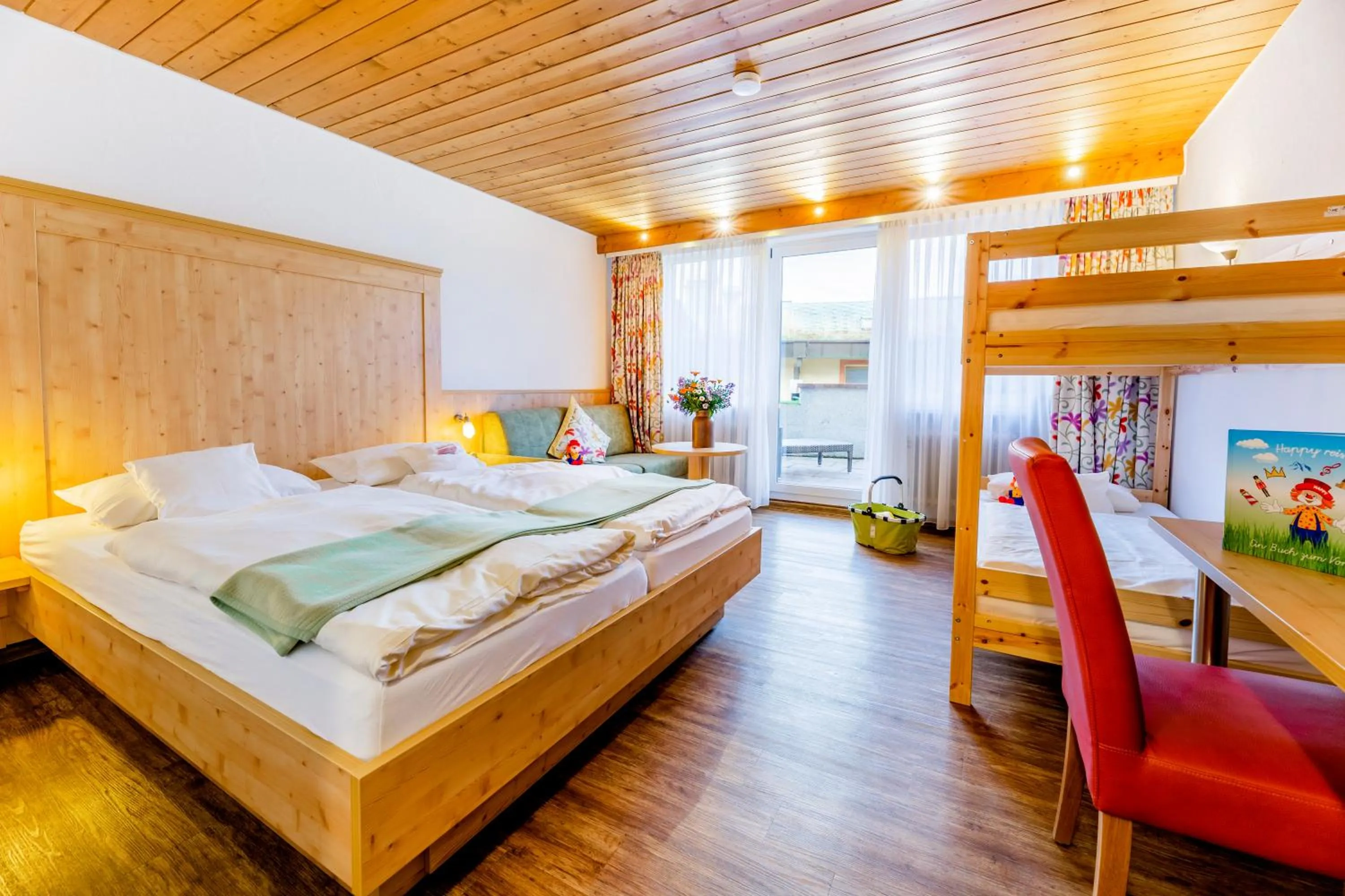 Photo of the whole room, Bed in Hotel Engel - Familotel Hochschwarzwald