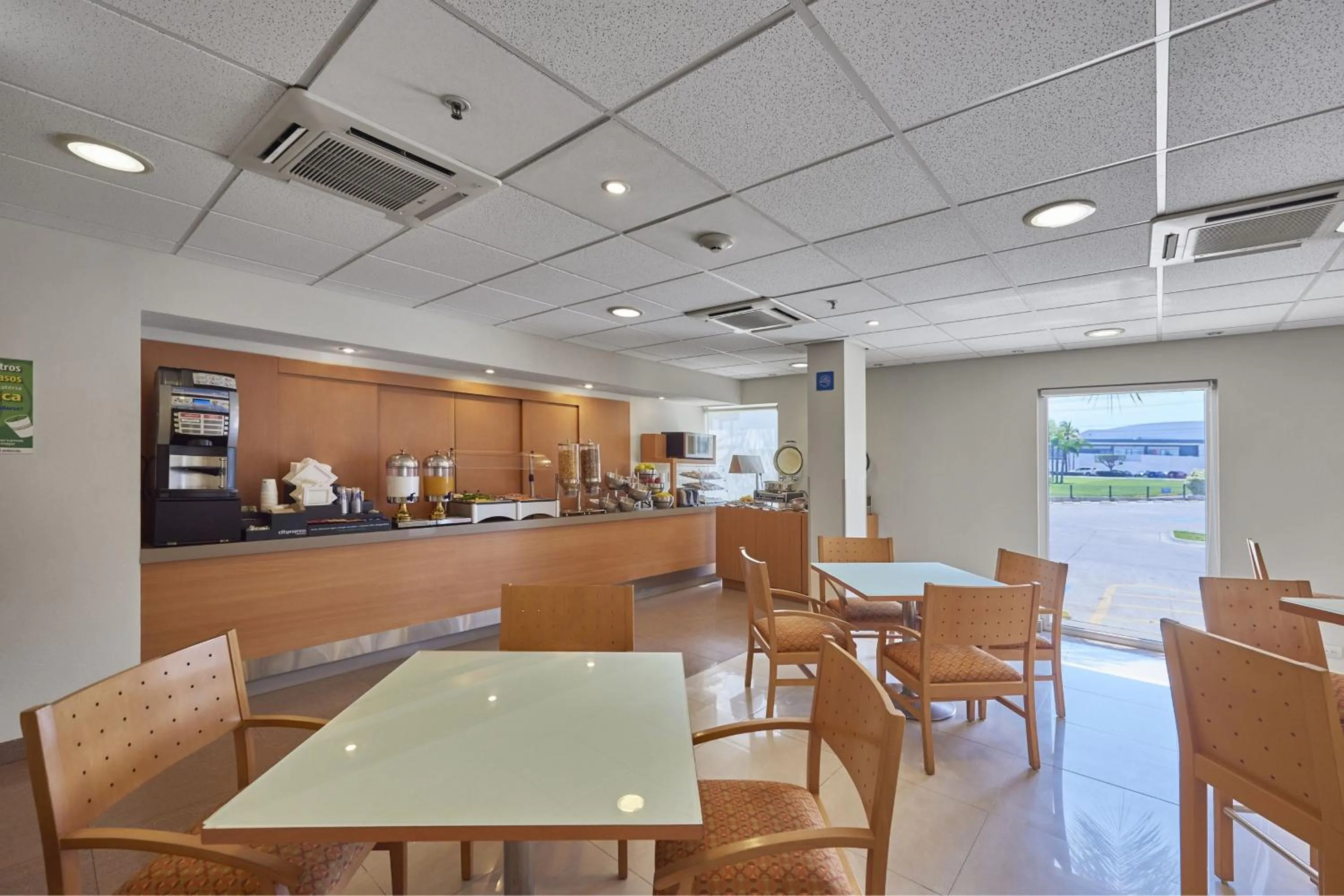 Breakfast in City Express by Marriott Mazatlan