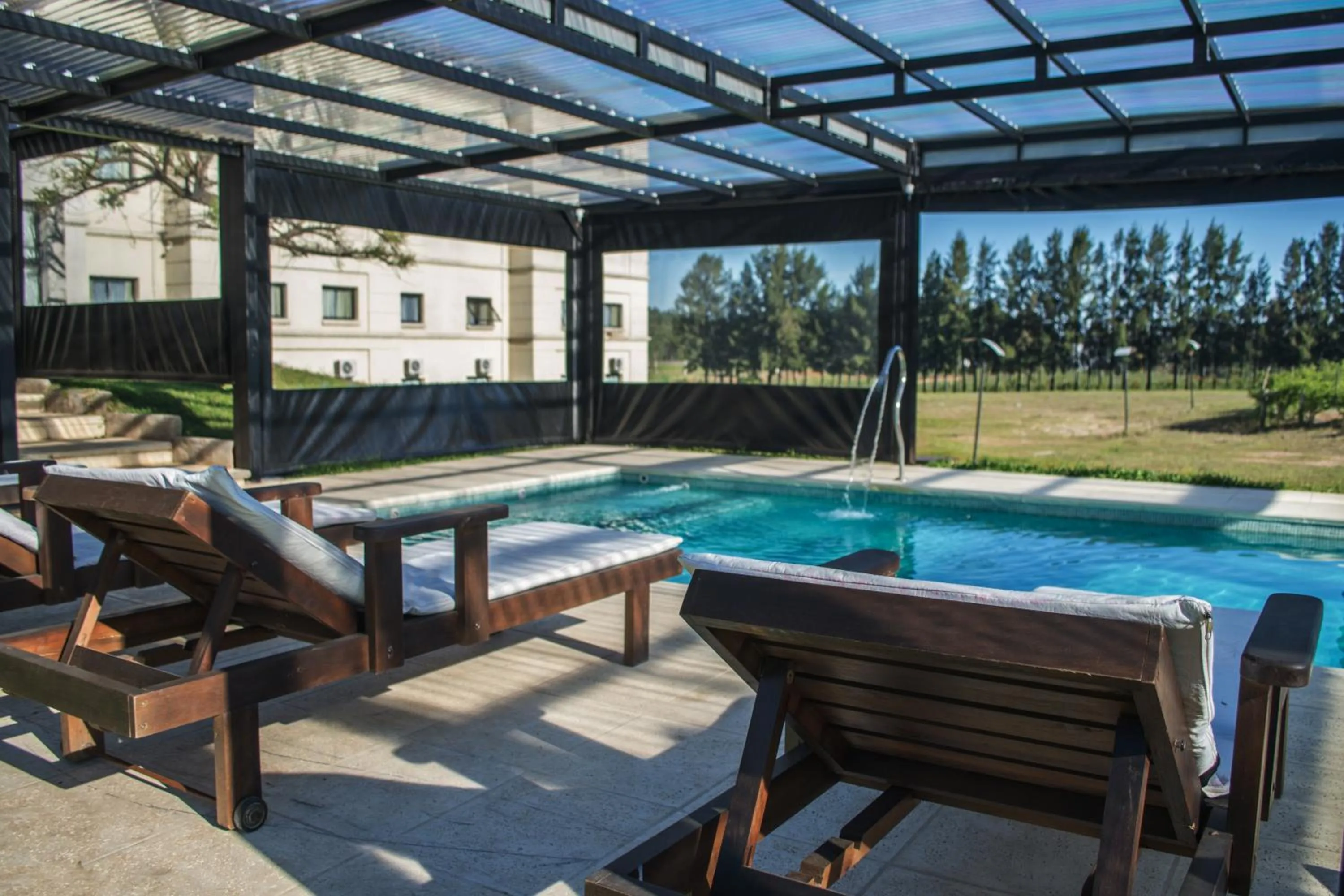 Pool view in Hathor Concordia