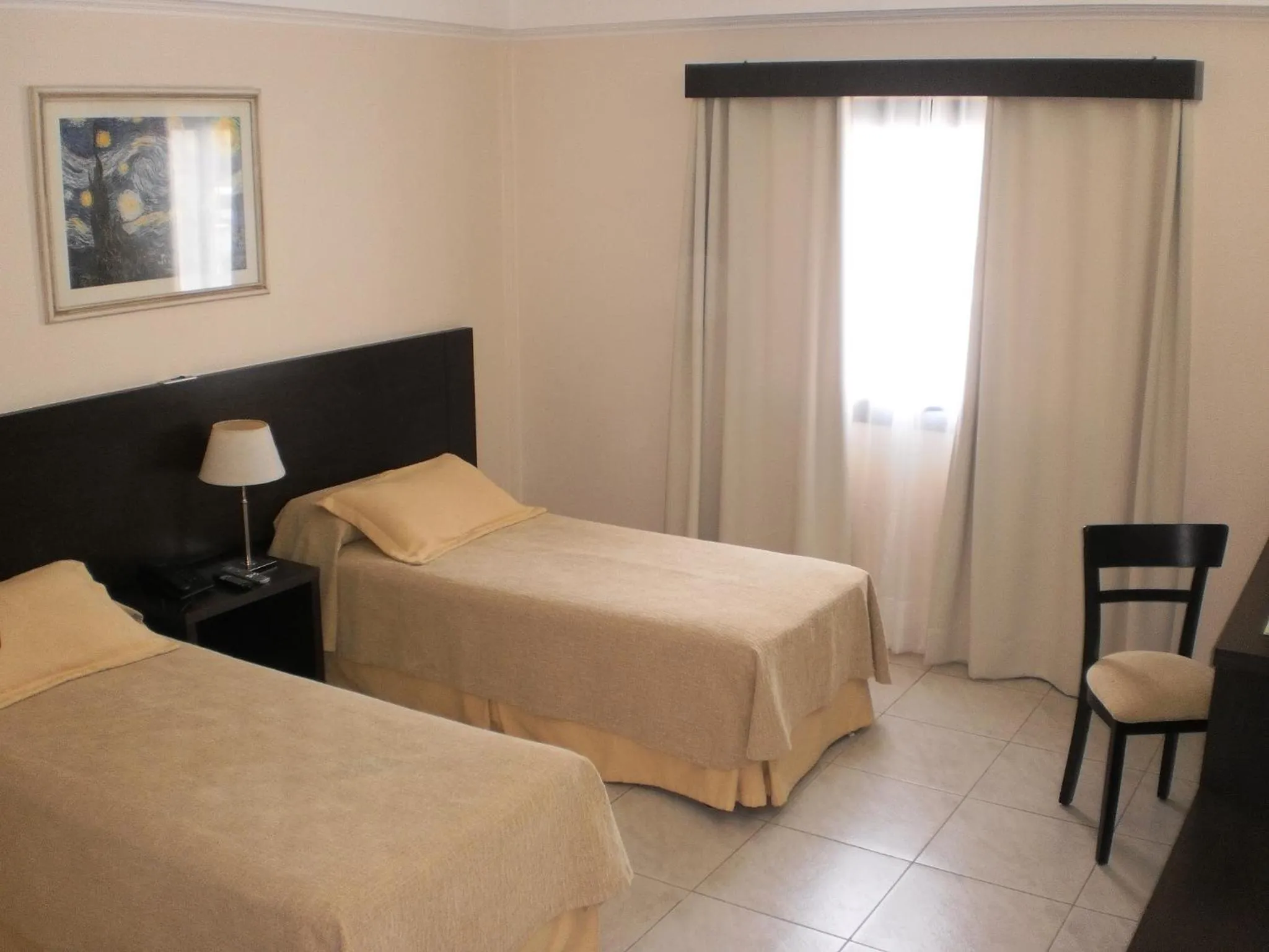 Photo of the whole room, Bed in Hathor Concordia