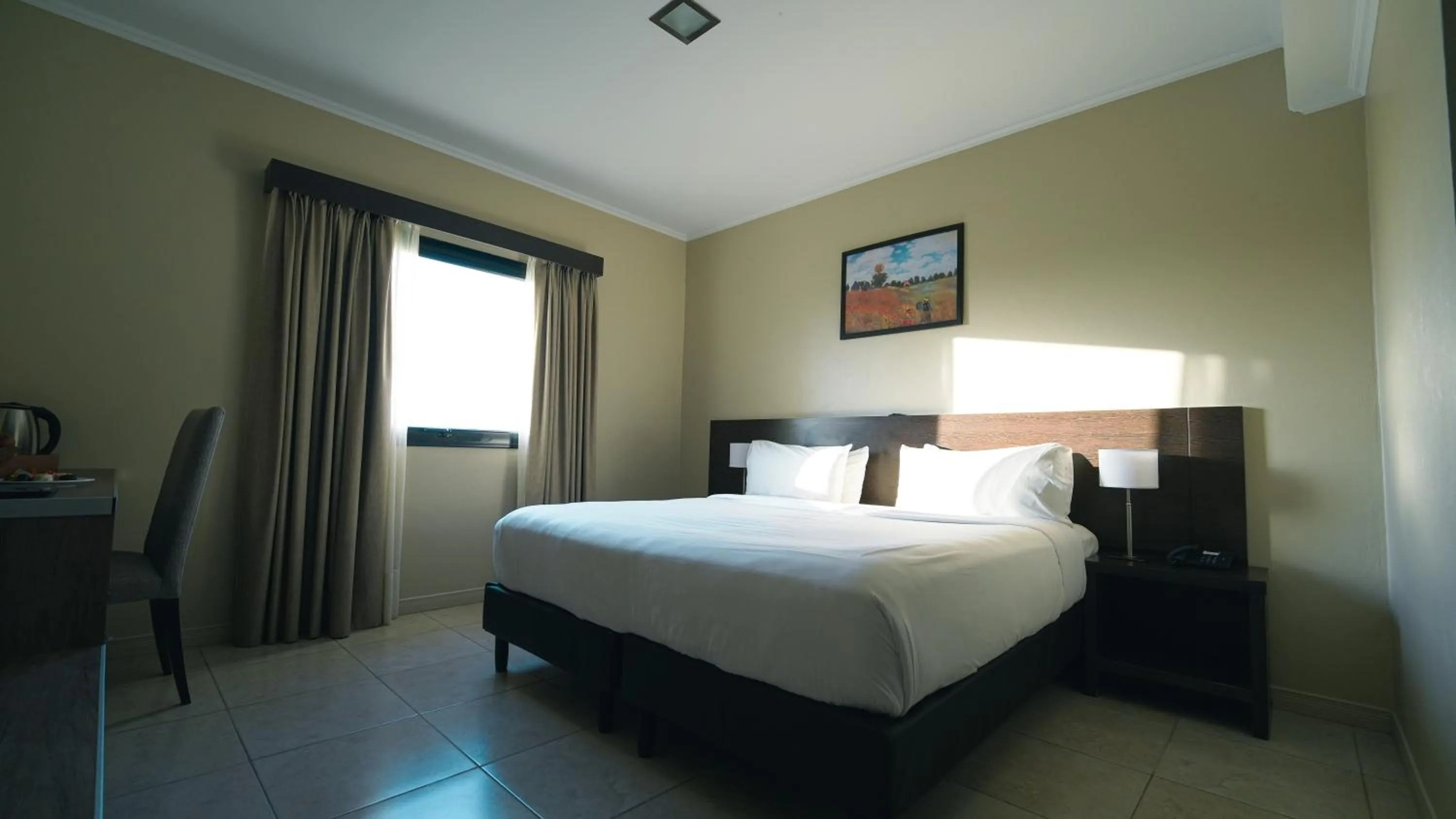 Bedroom, Bed in Hathor Concordia