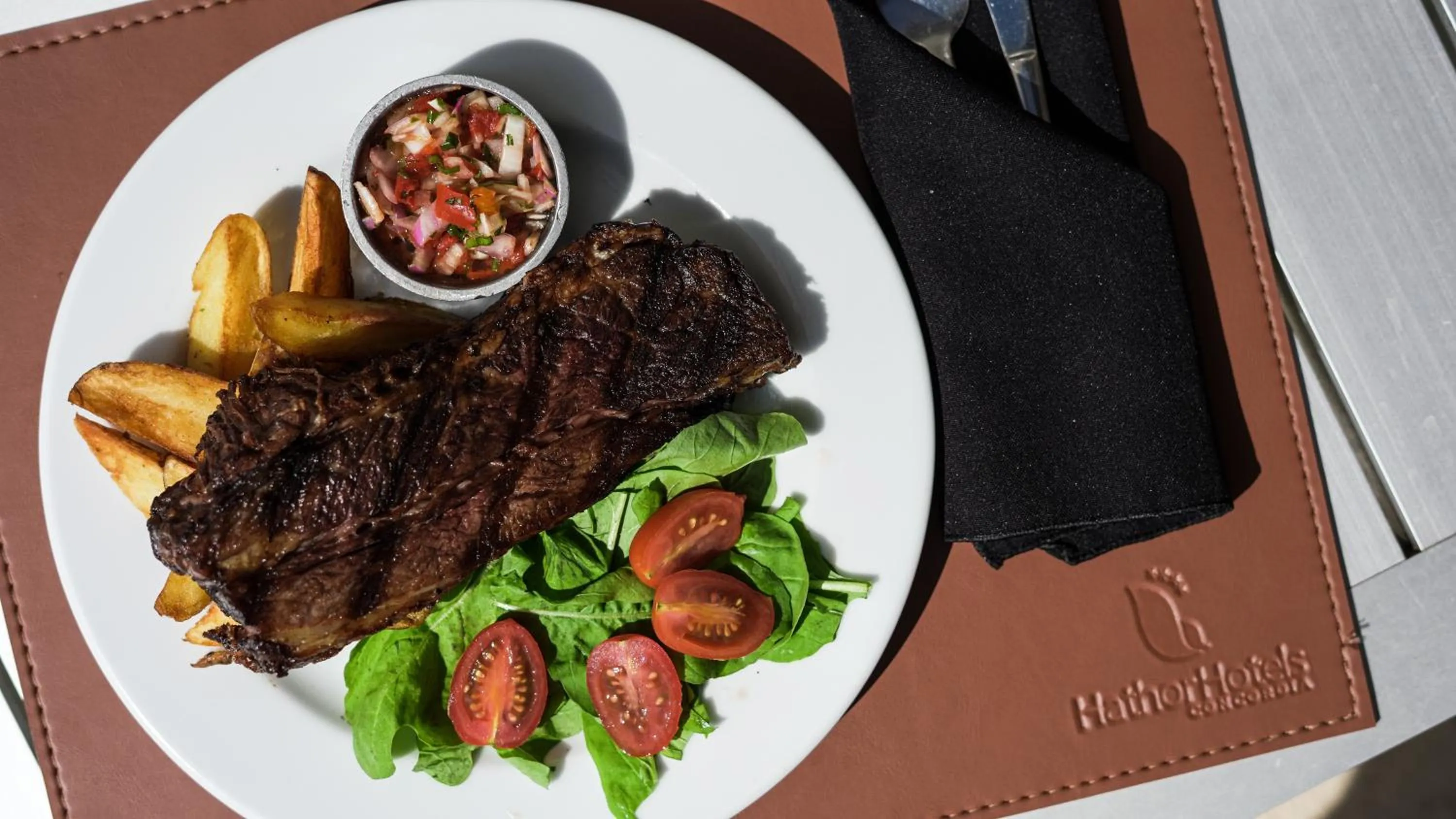 Dinner in Hathor Concordia