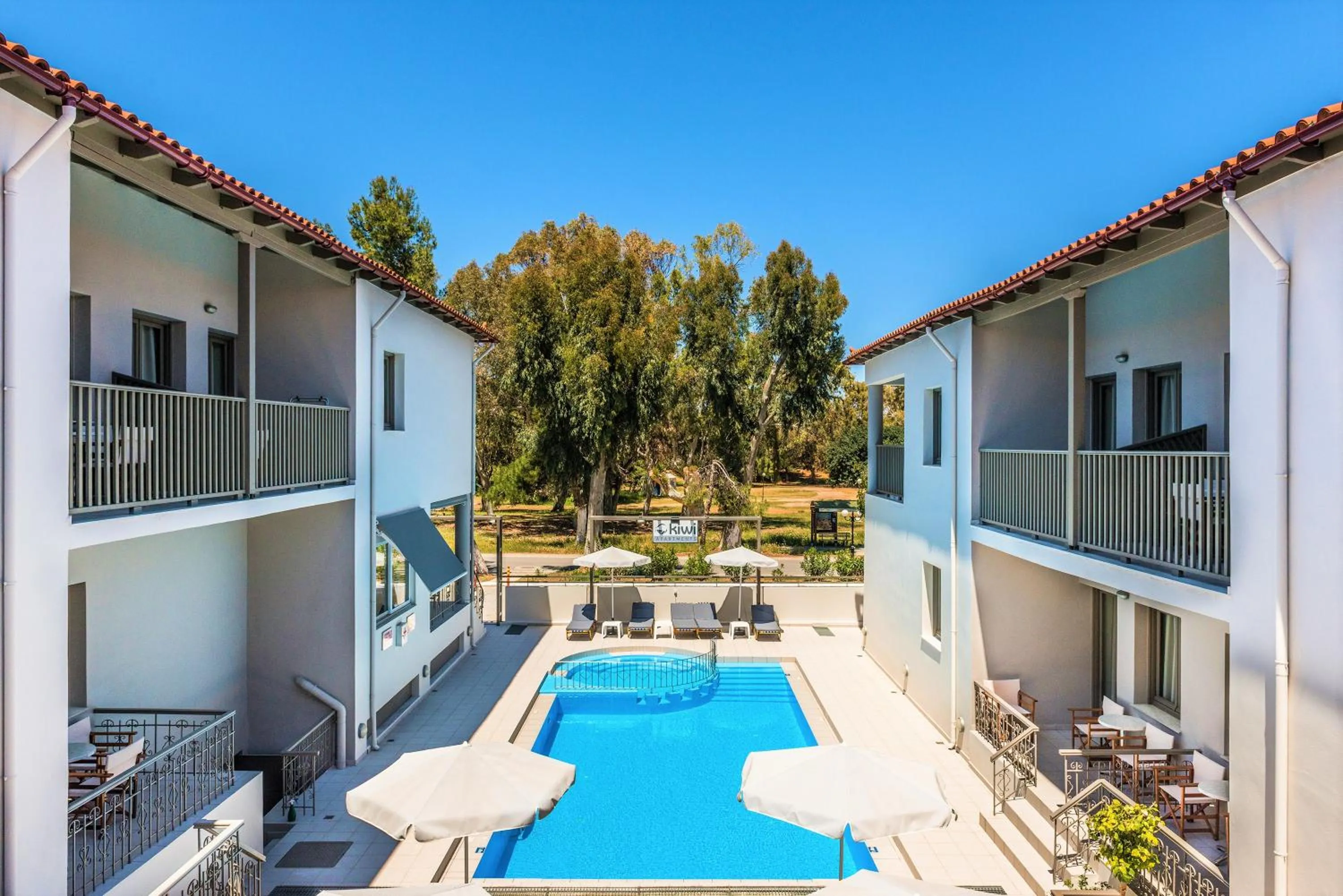Pool view in Kiwi Apartments