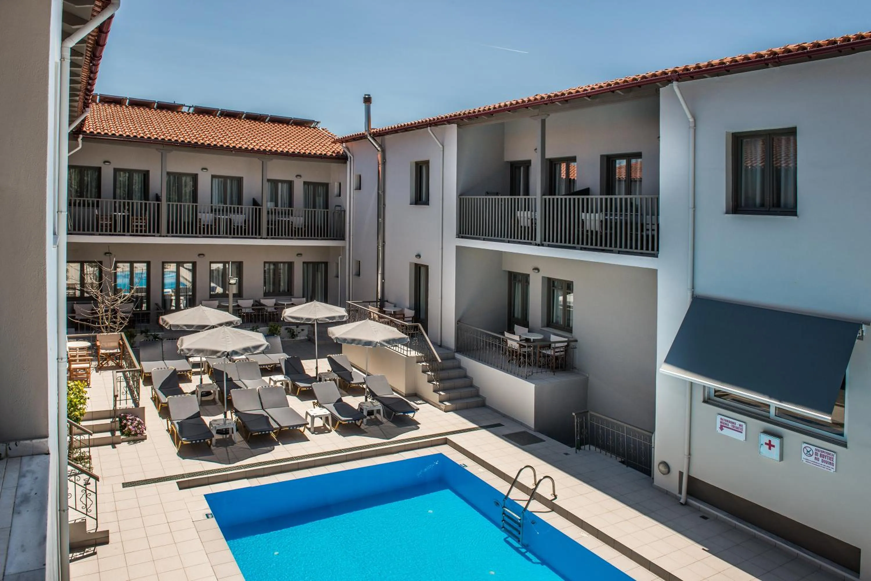 Property building in Kiwi Apartments