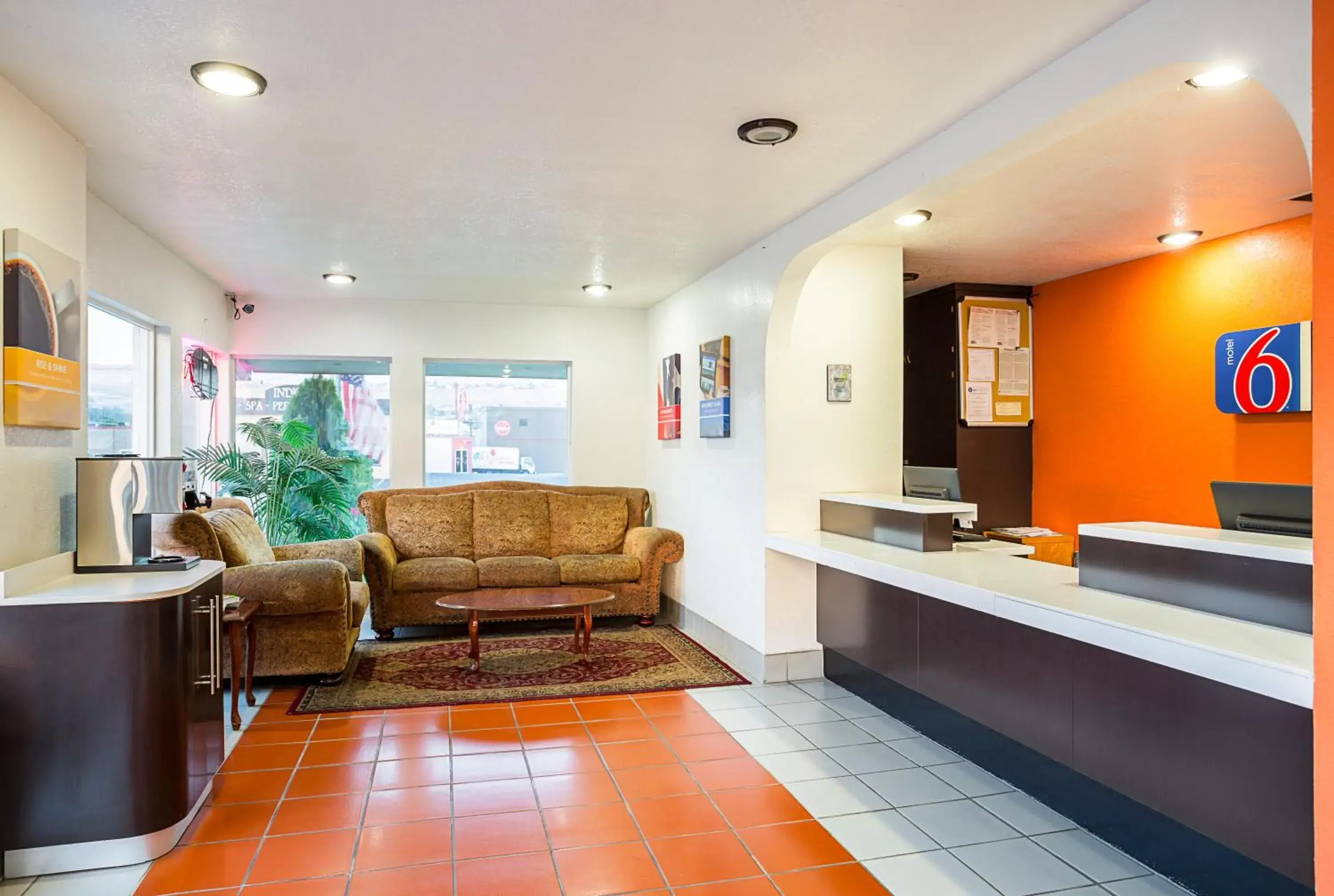 Lobby or reception in Motel 6-Wenatchee, WA Lobby or reception in Motel 6-Wenatchee, WA