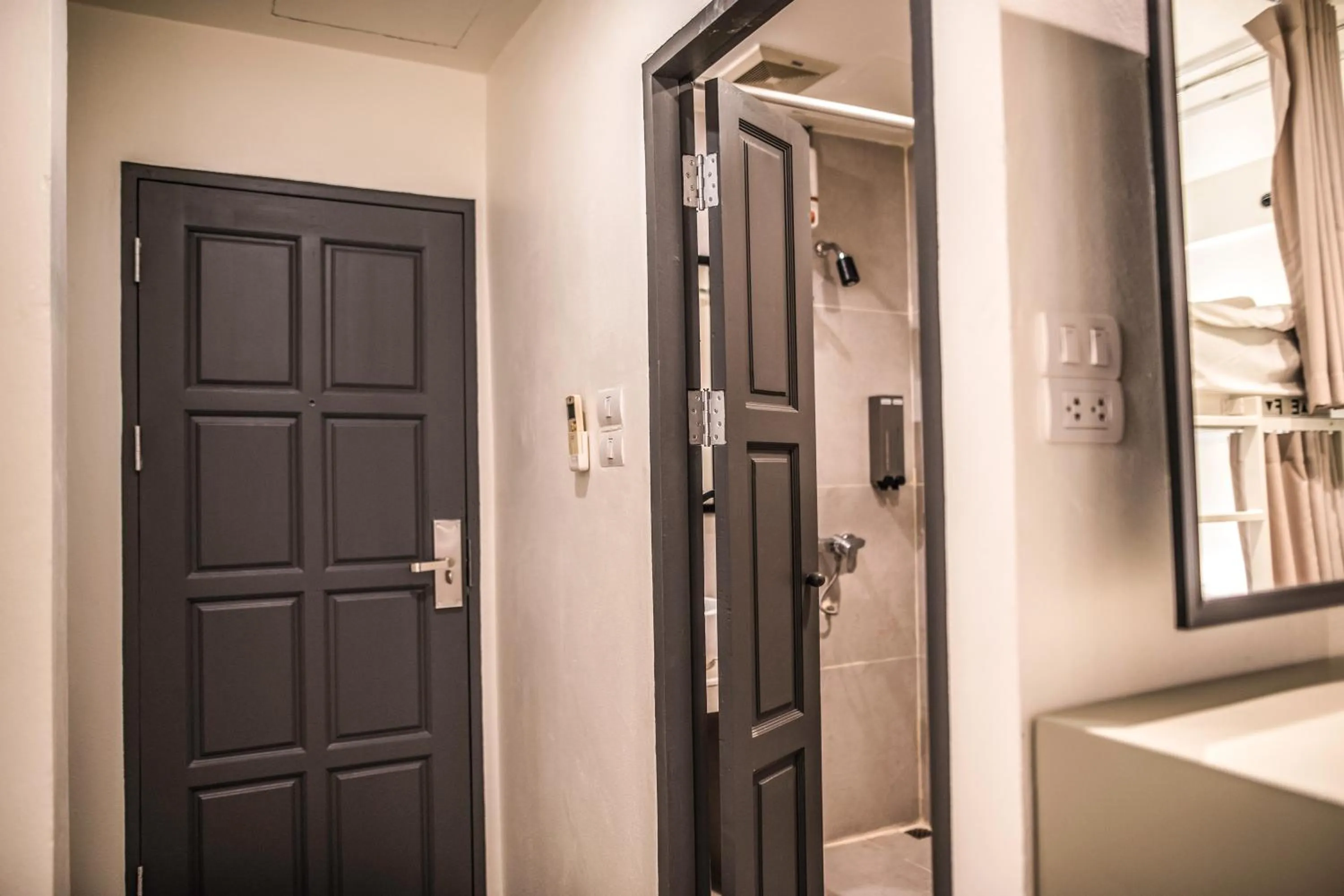 Bathroom in Jam Hostel Bangkok