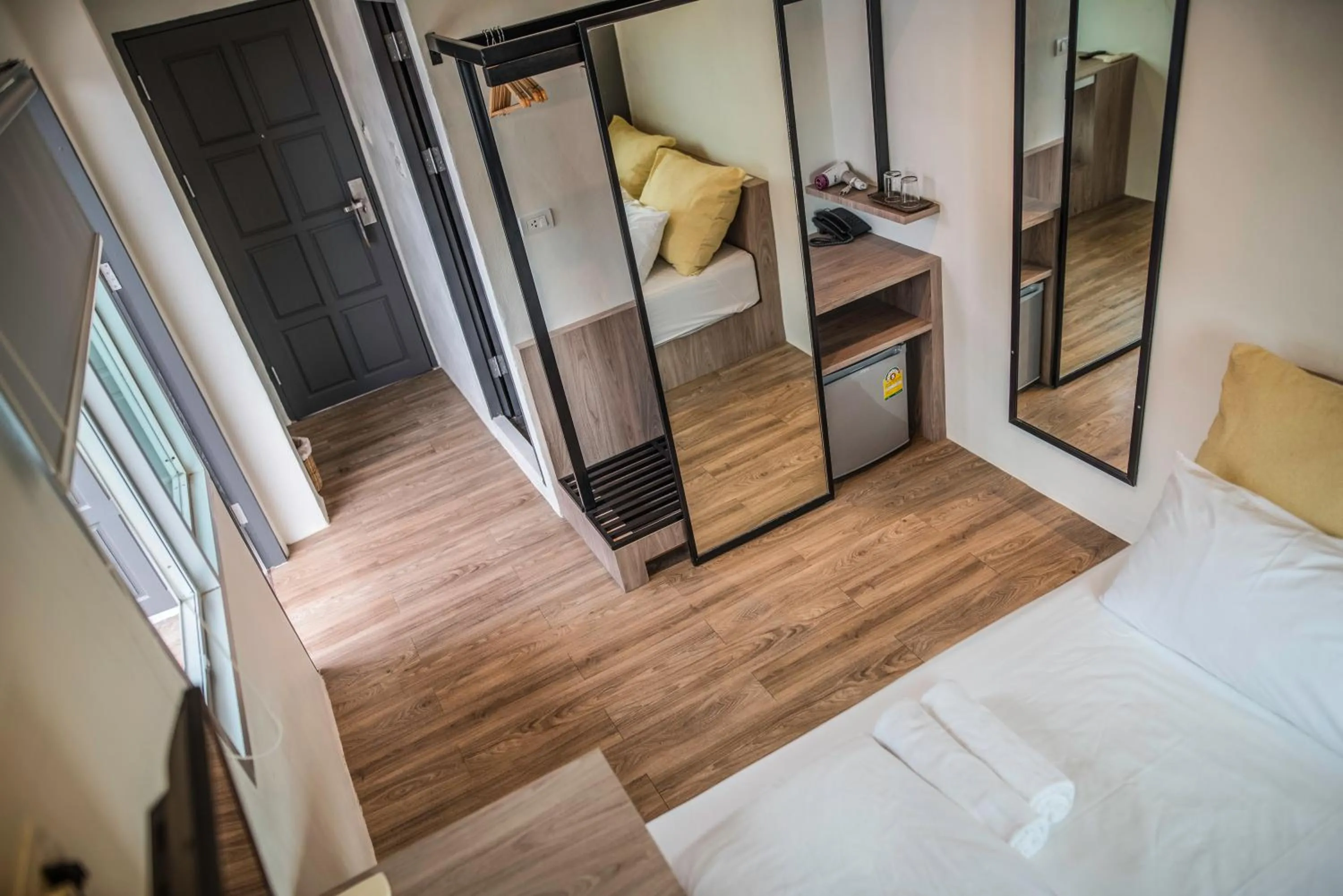 Photo of the whole room, Bed in Jam Hostel Bangkok