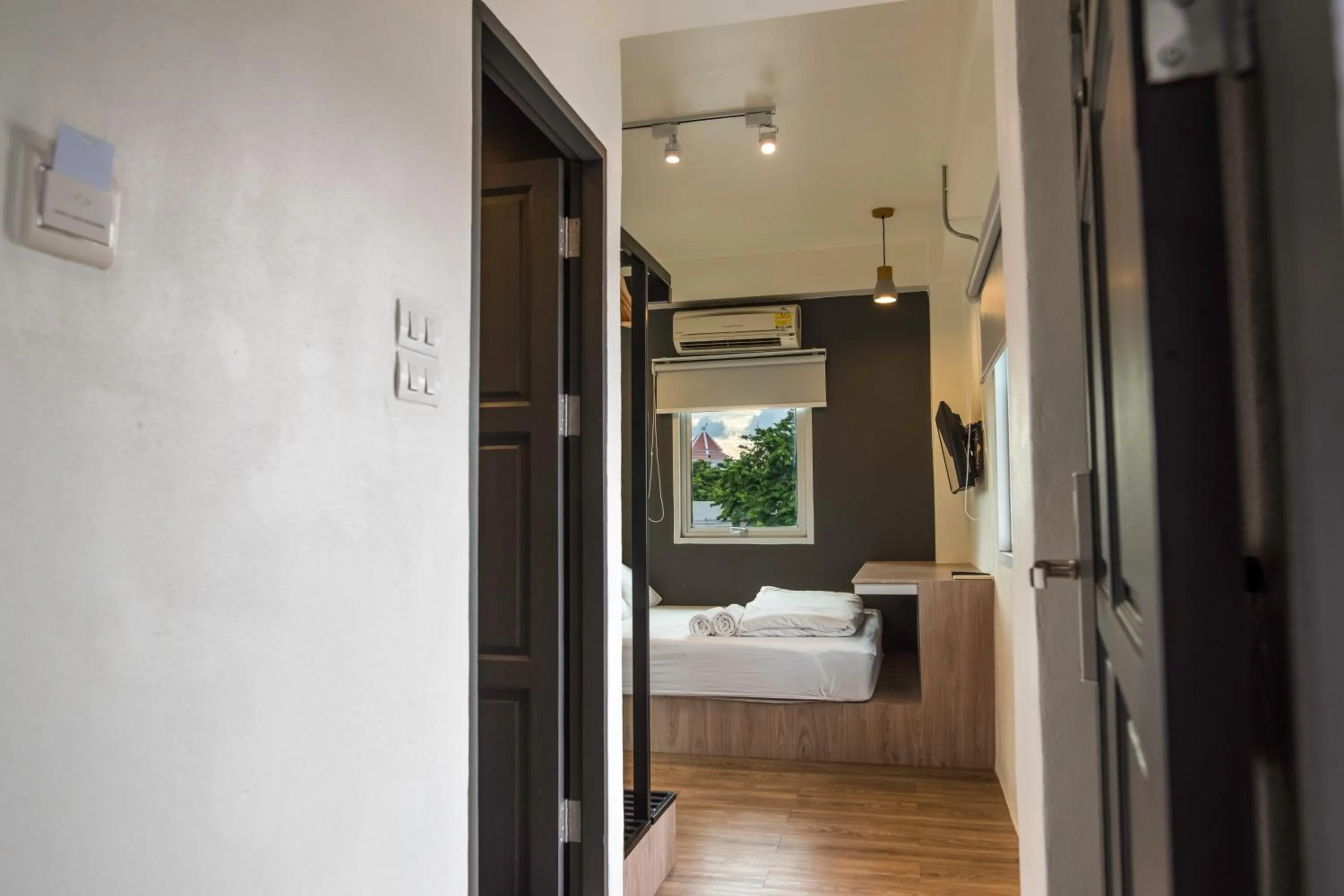 Photo of the whole room, Bed in Jam Hostel Bangkok