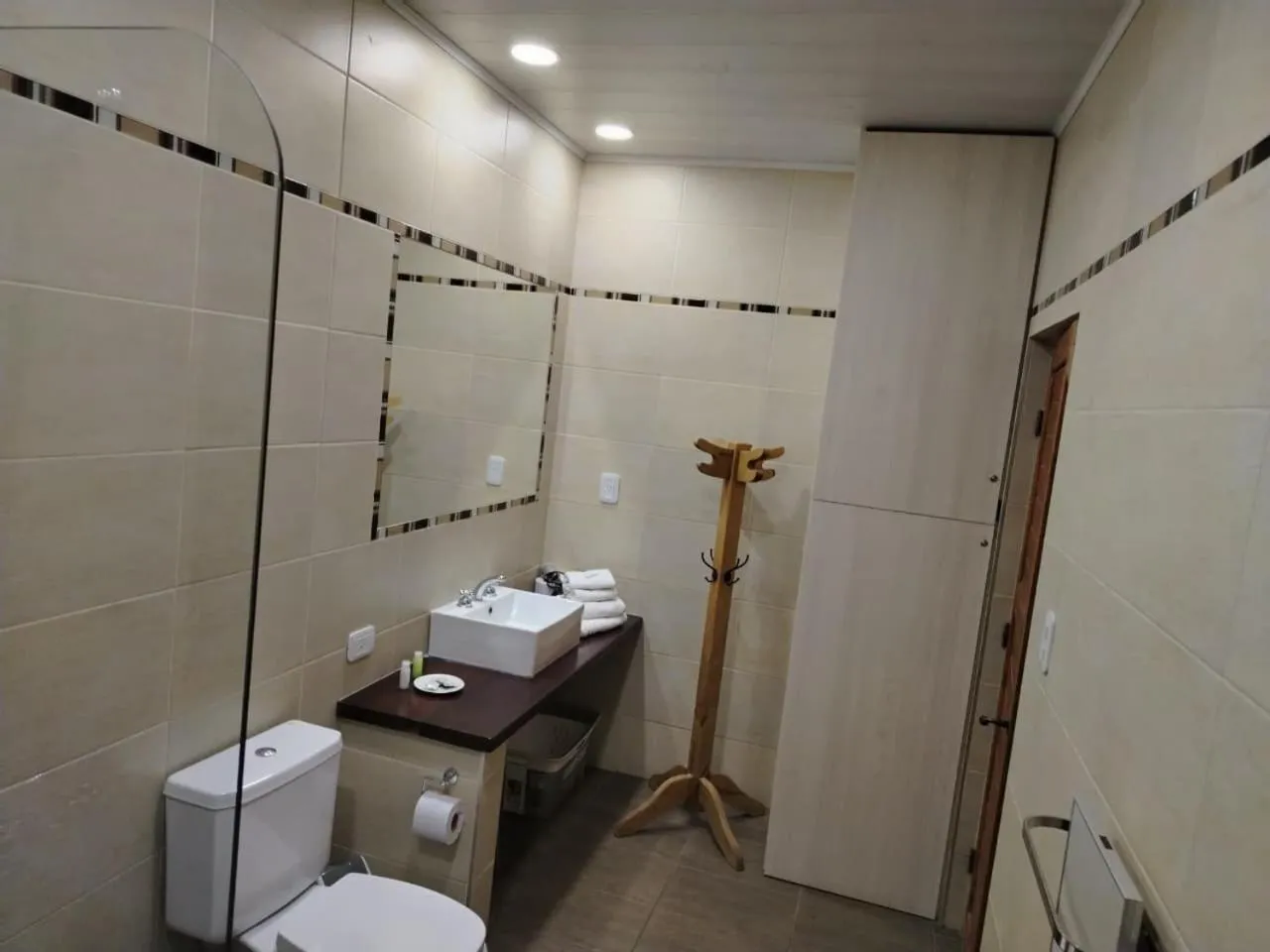 Bathroom in Posada Cavieres Wine Farm