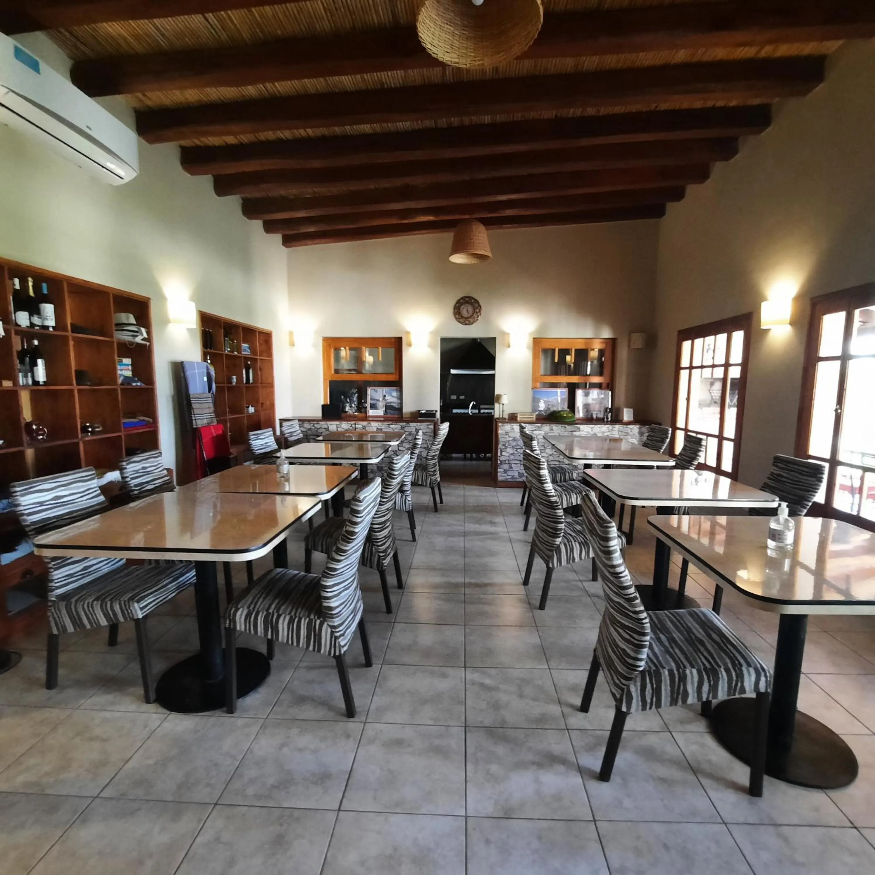 Restaurant/places to eat in Posada Cavieres Wine Farm