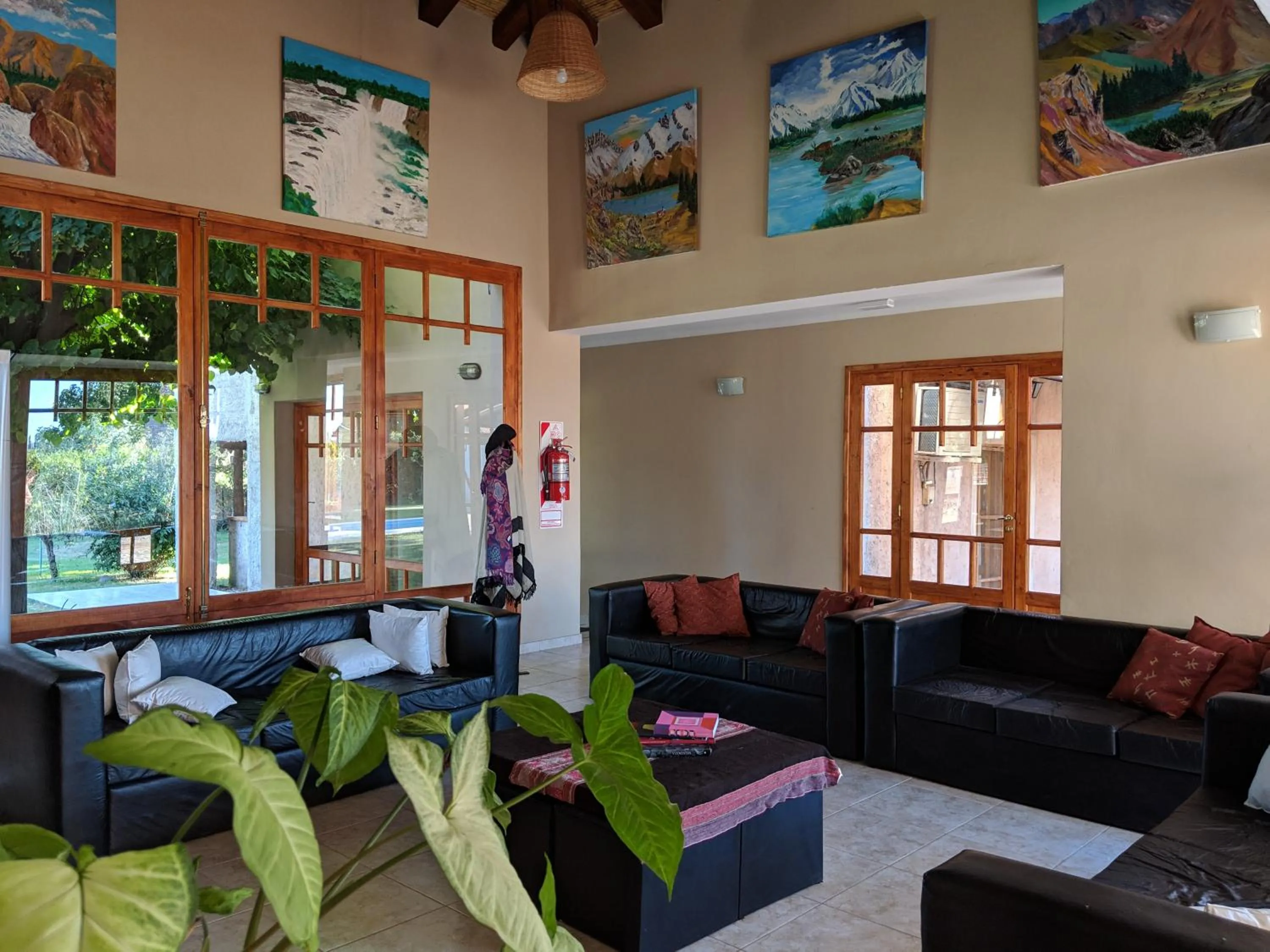 Lounge or bar in Posada Cavieres Wine Farm