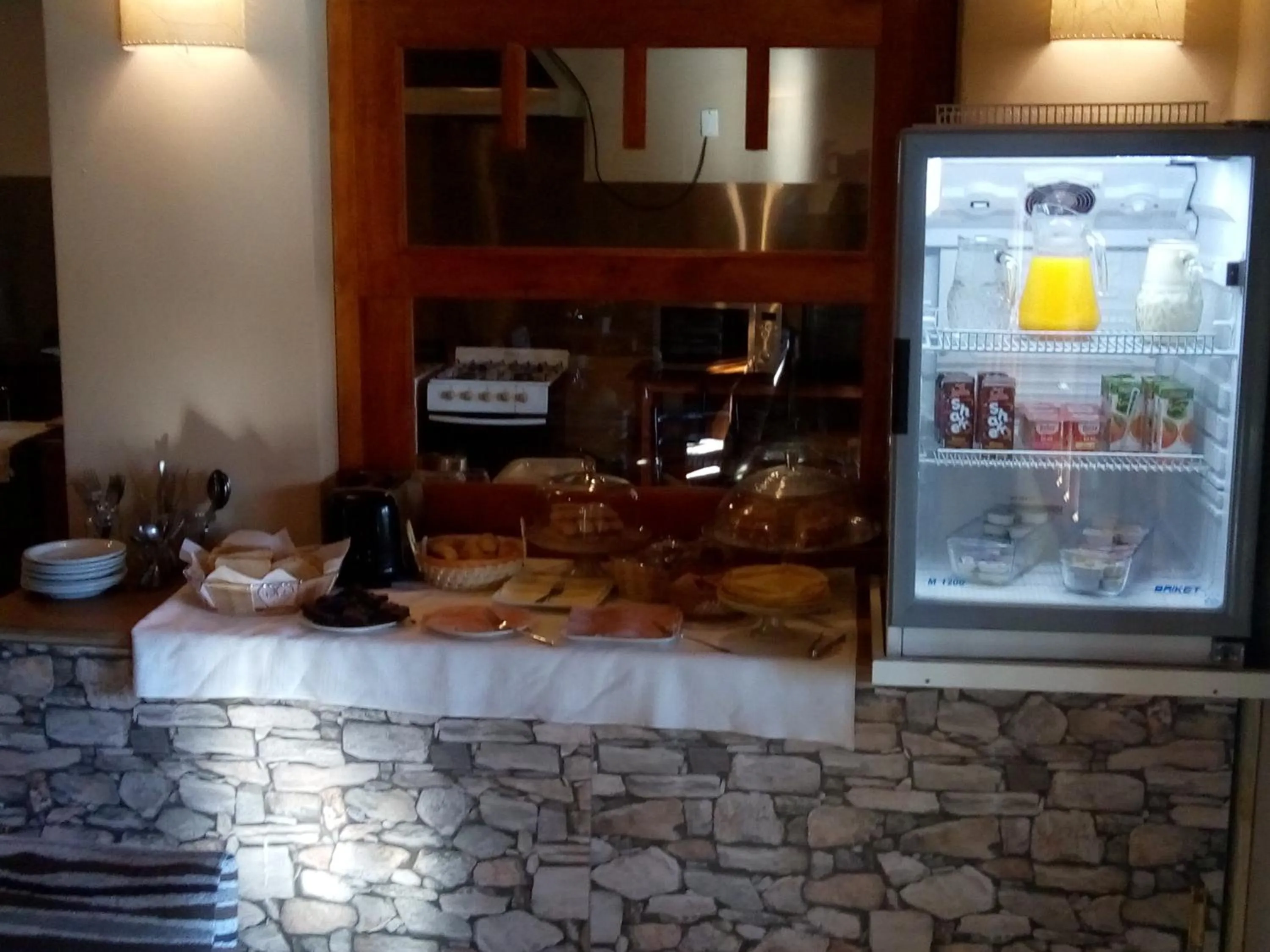 Food and drinks in Posada Cavieres Wine Farm