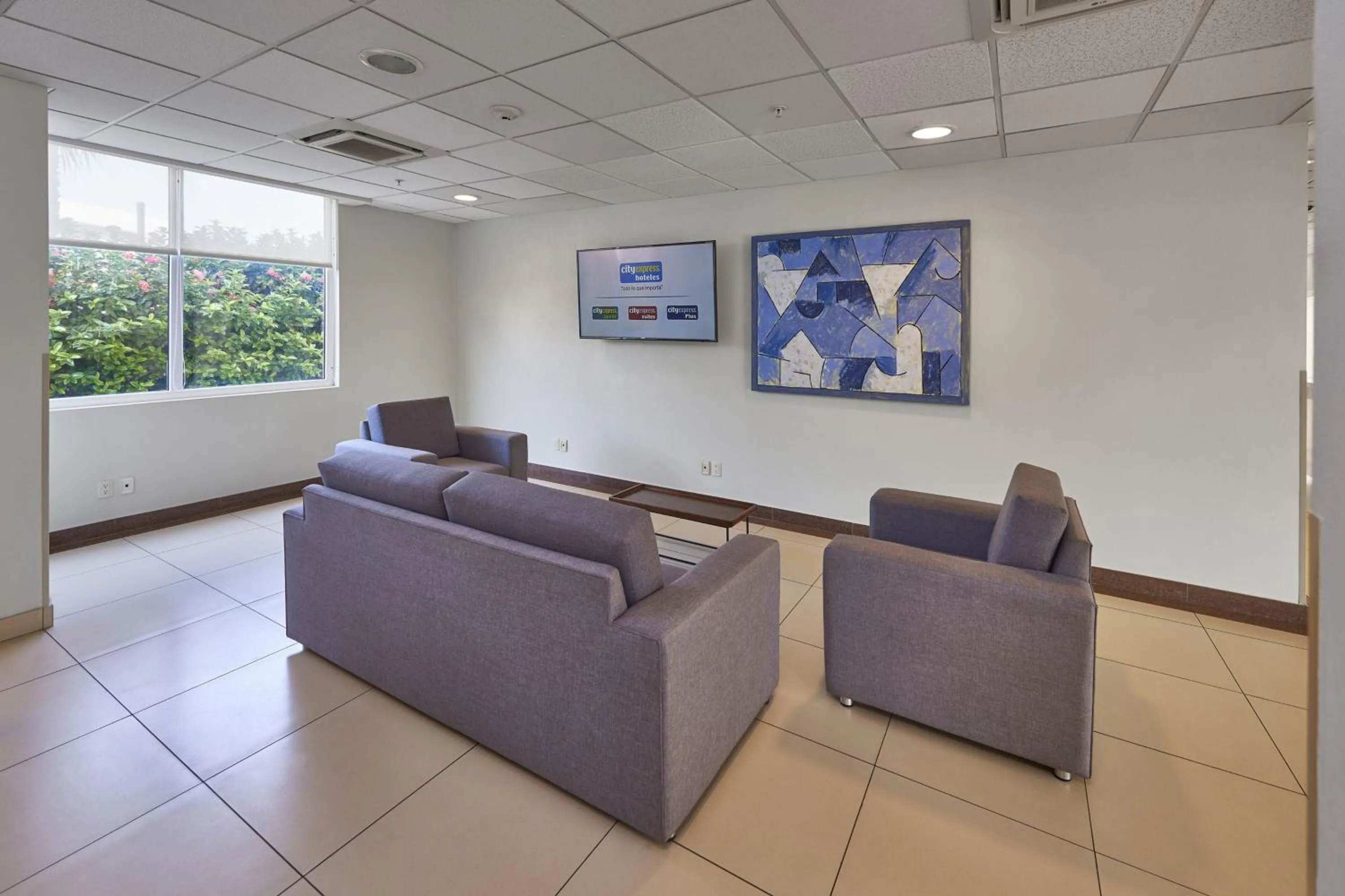 Living room in City Express by Marriott Culiacan