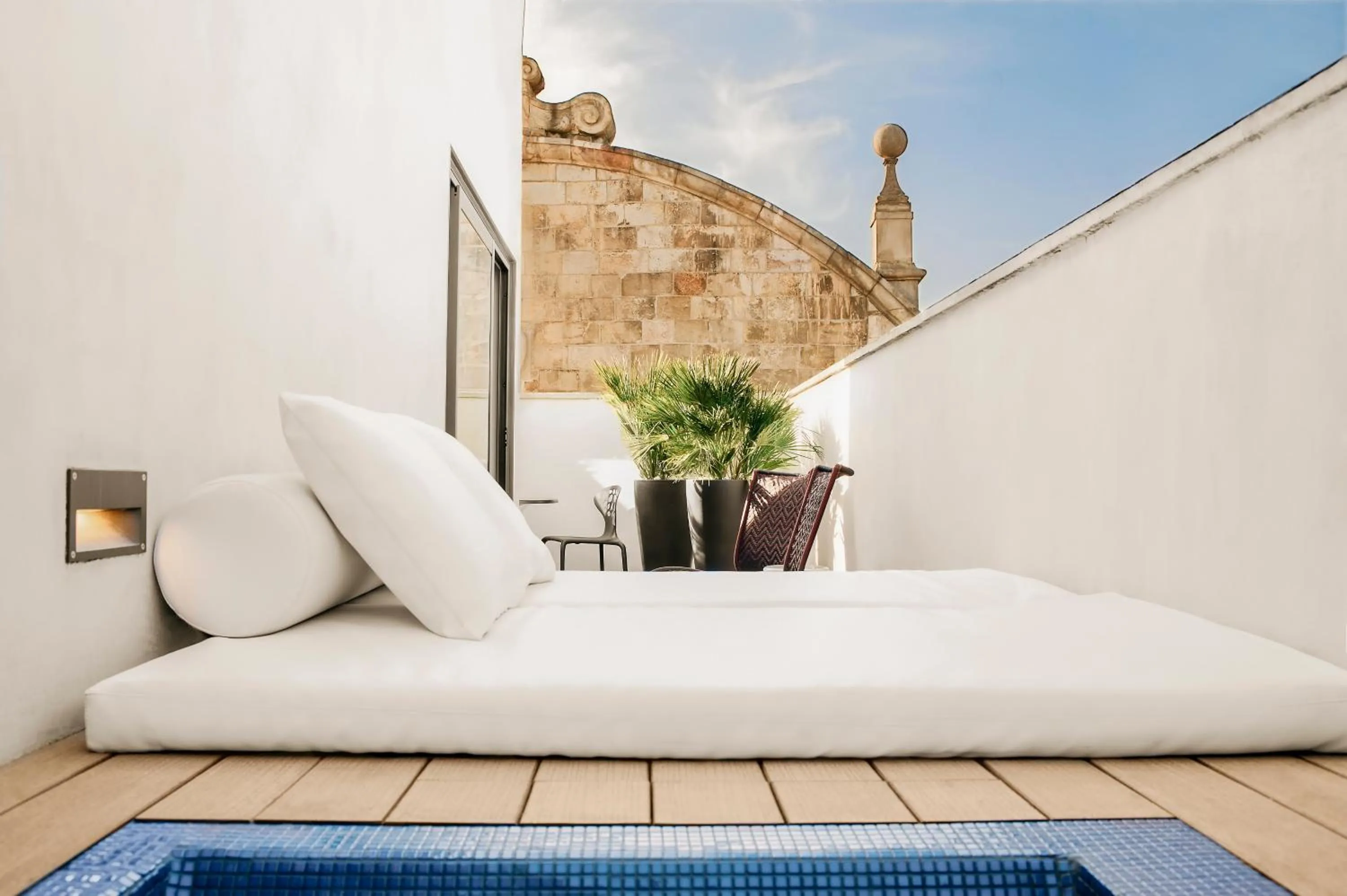 Balcony/Terrace in Hotel Bagués, a Small Luxury Hotel of the World