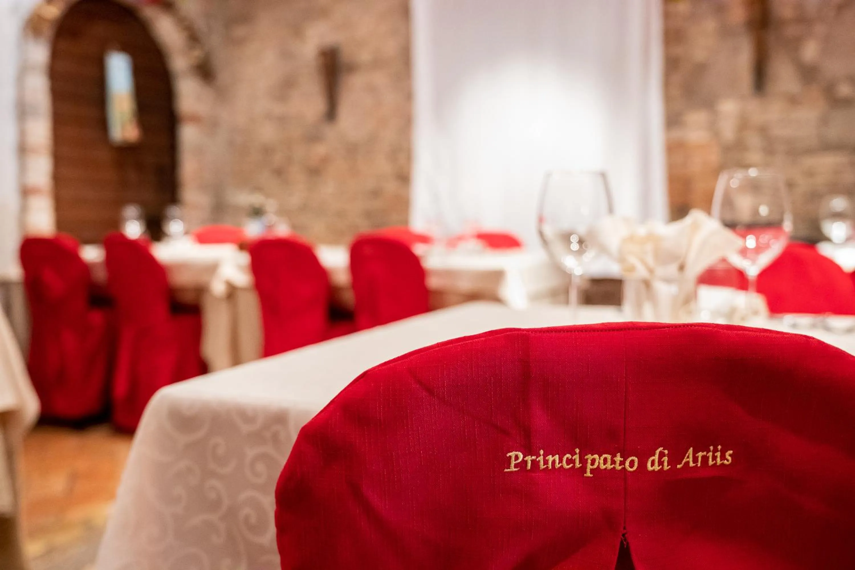 Restaurant/places to eat in Principato Di Ariis Hotel 3 stelle Room Only