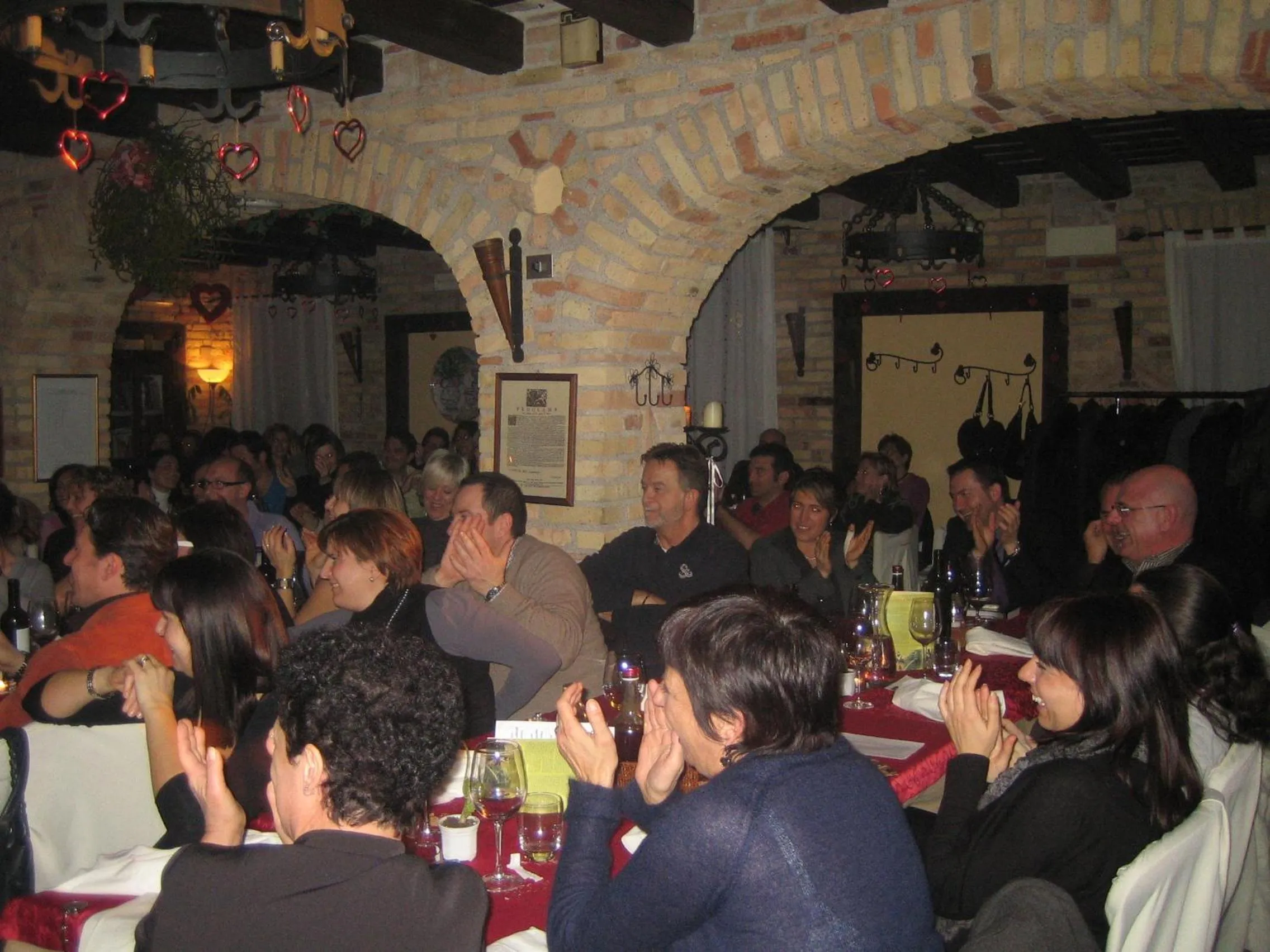 Entertainment in Principato Di Ariis Hotel 3 stelle Room Only