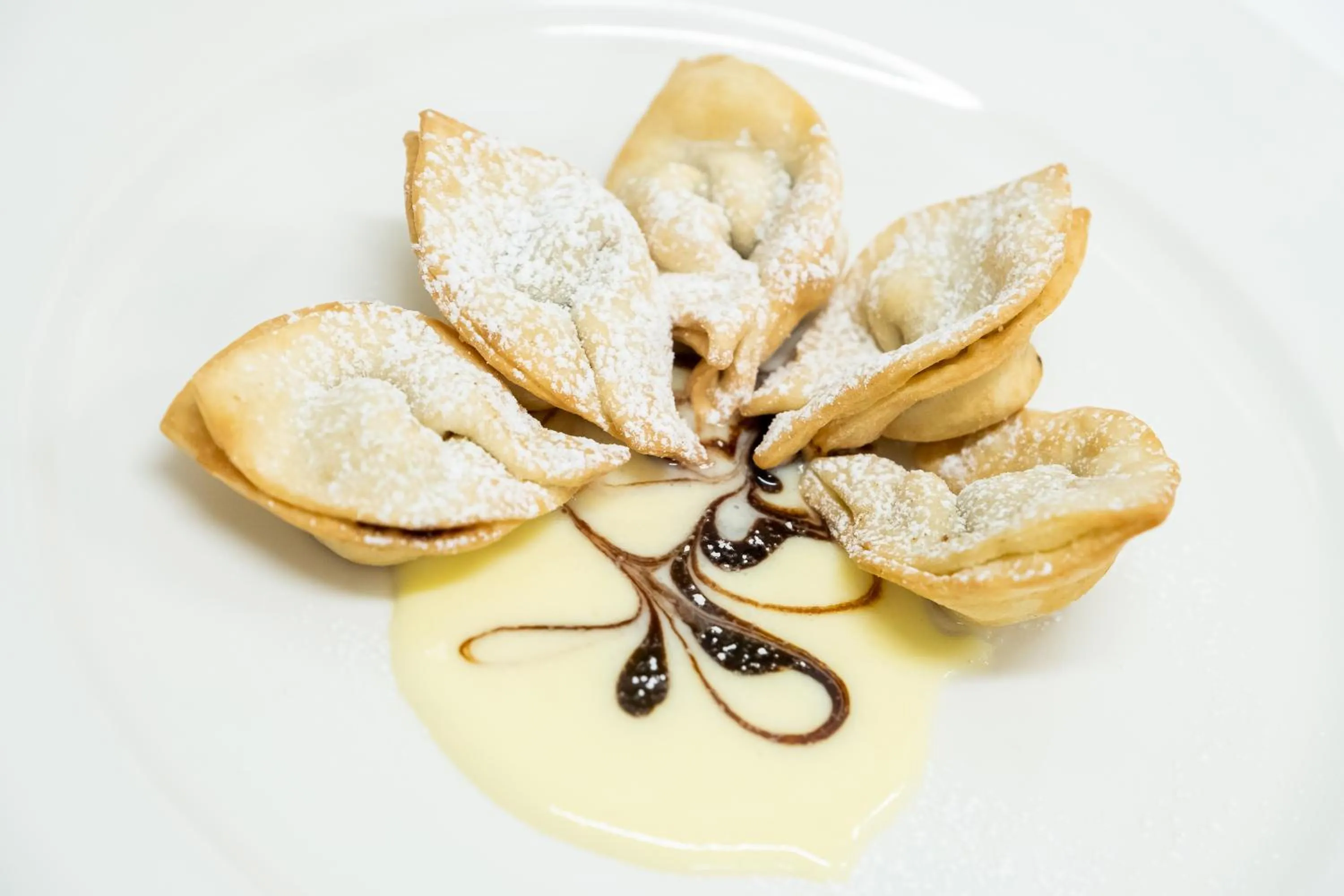 Food and drinks in Principato Di Ariis Hotel 3 stelle Room Only