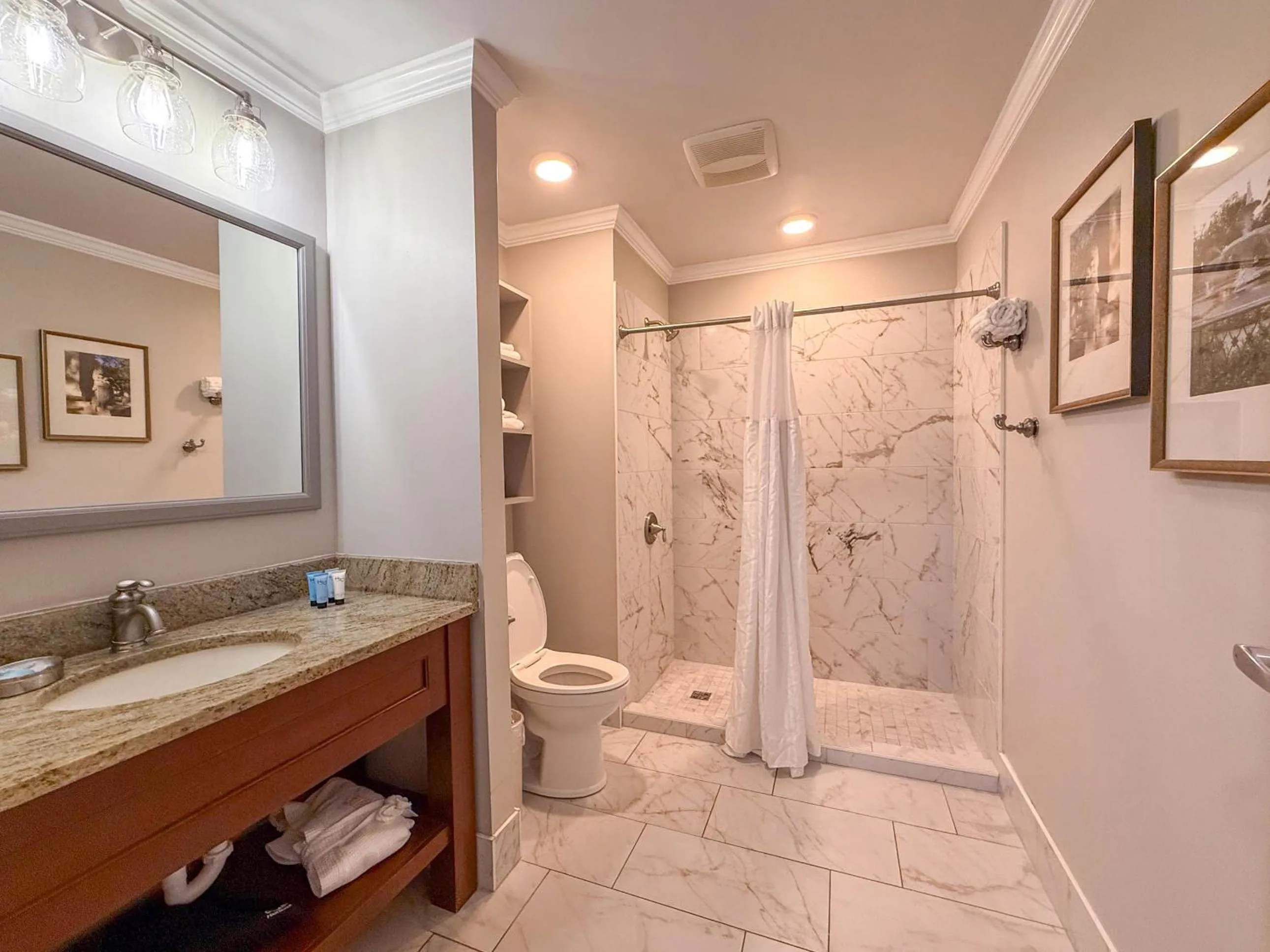 Bathroom in East Bay Inn, Historic Inns of Savannah Collection
