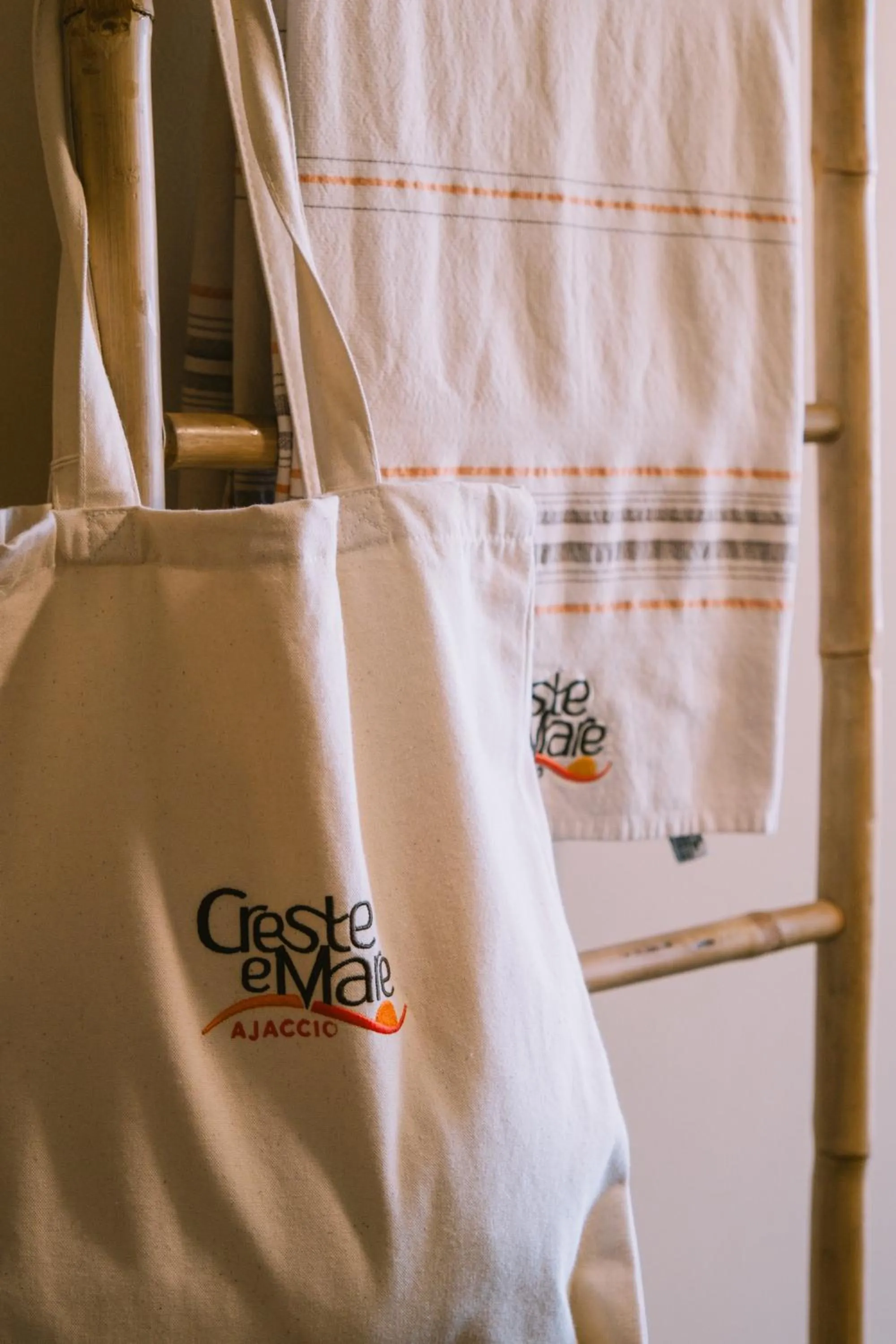 Property logo or sign in Creste E Mare