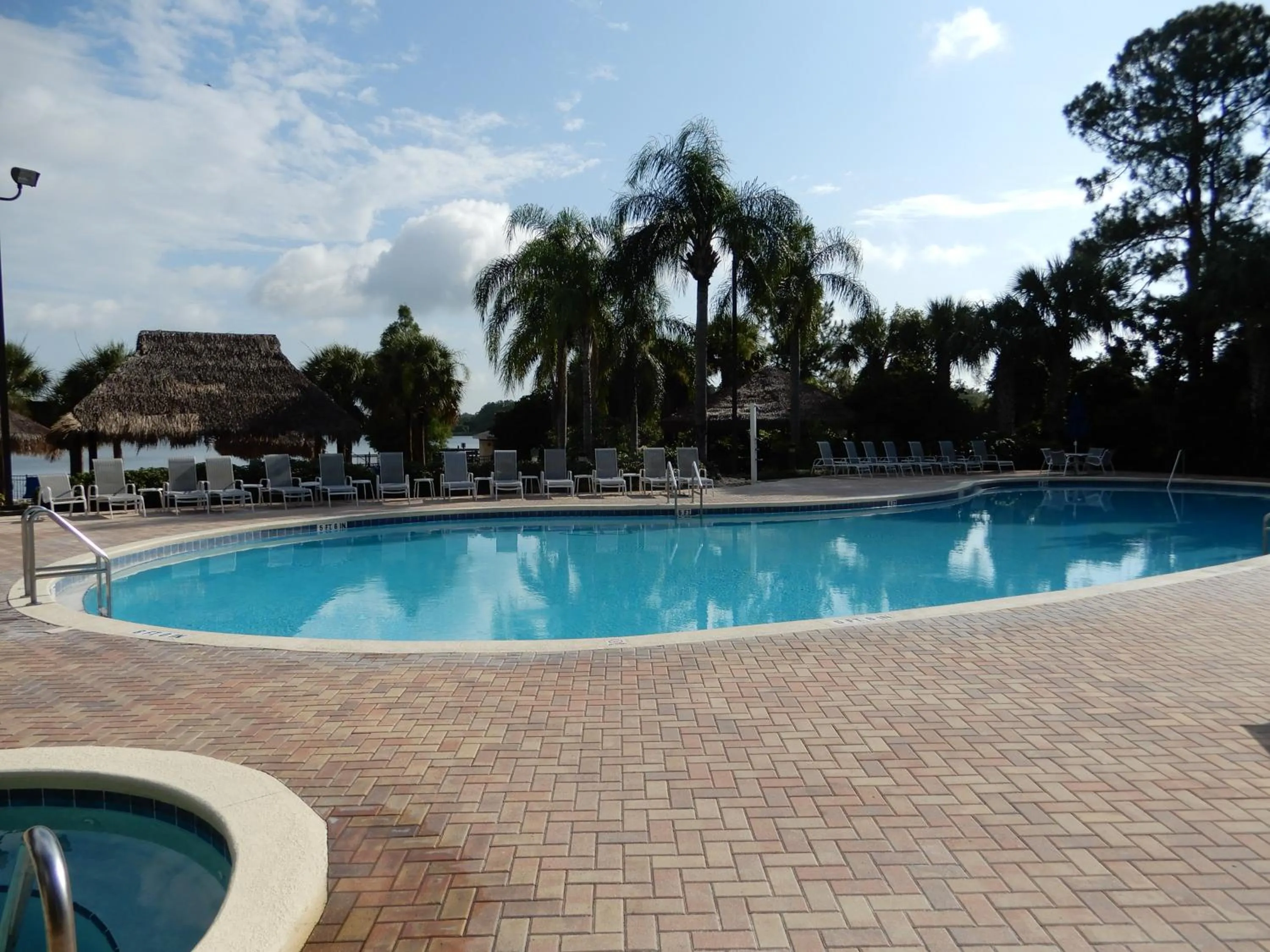 Property building in Bahama Bay