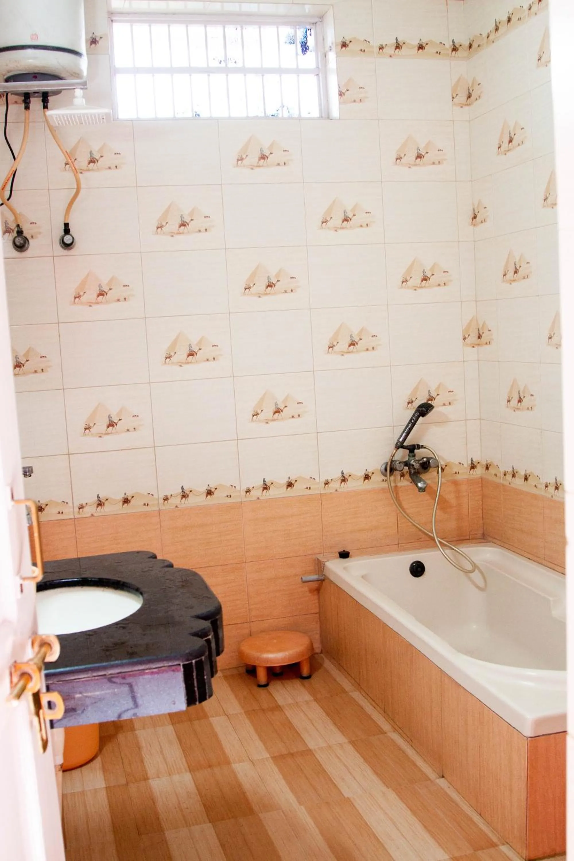 Falcon guest house