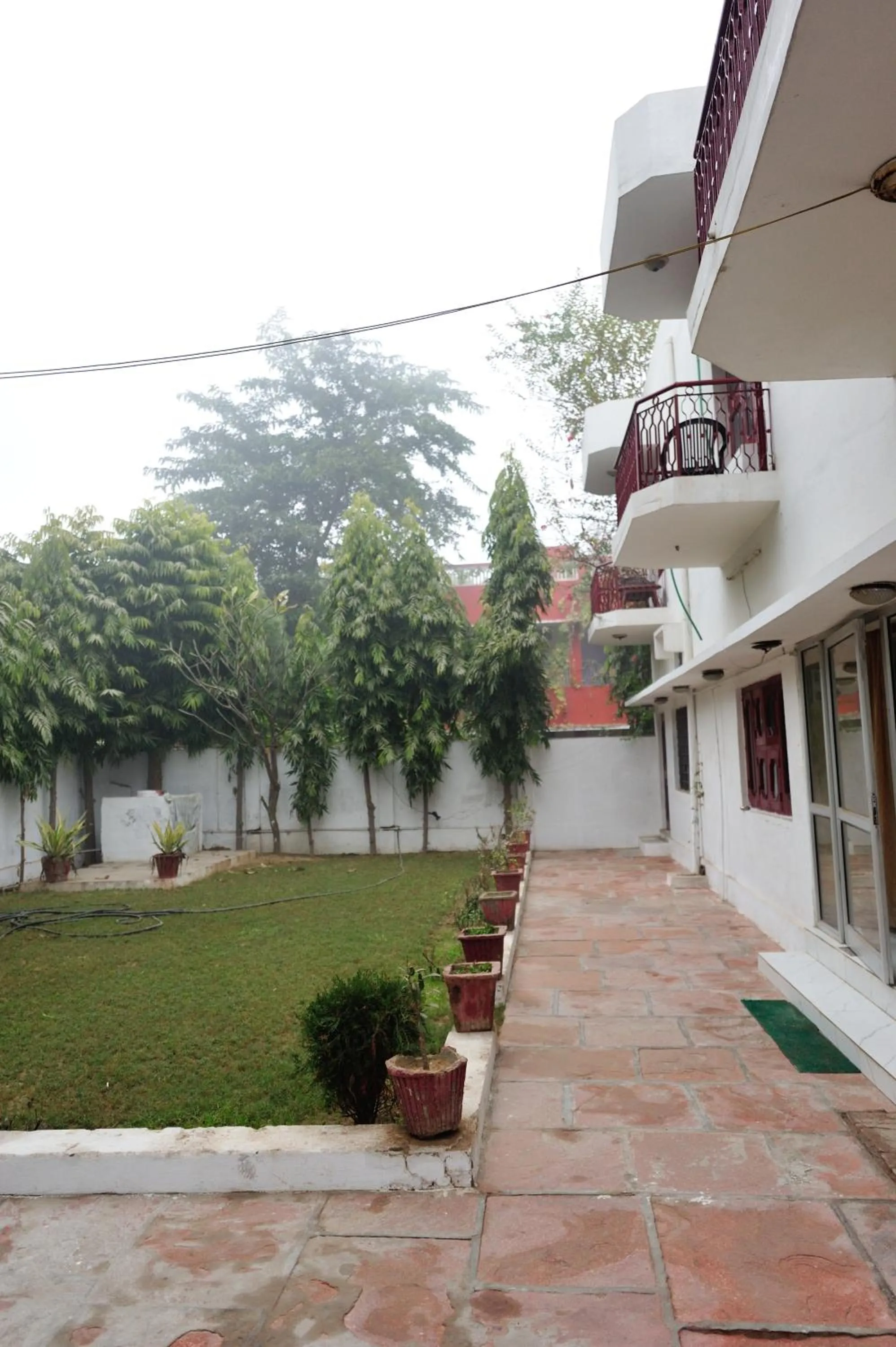 Falcon guest house