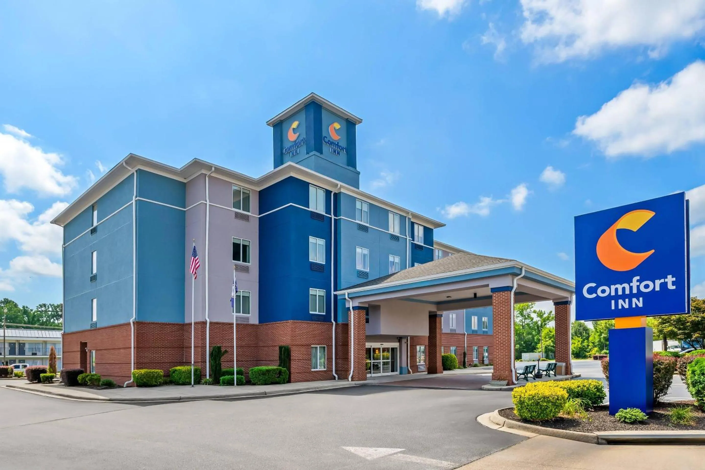 Property building in Comfort Inn Emporia
