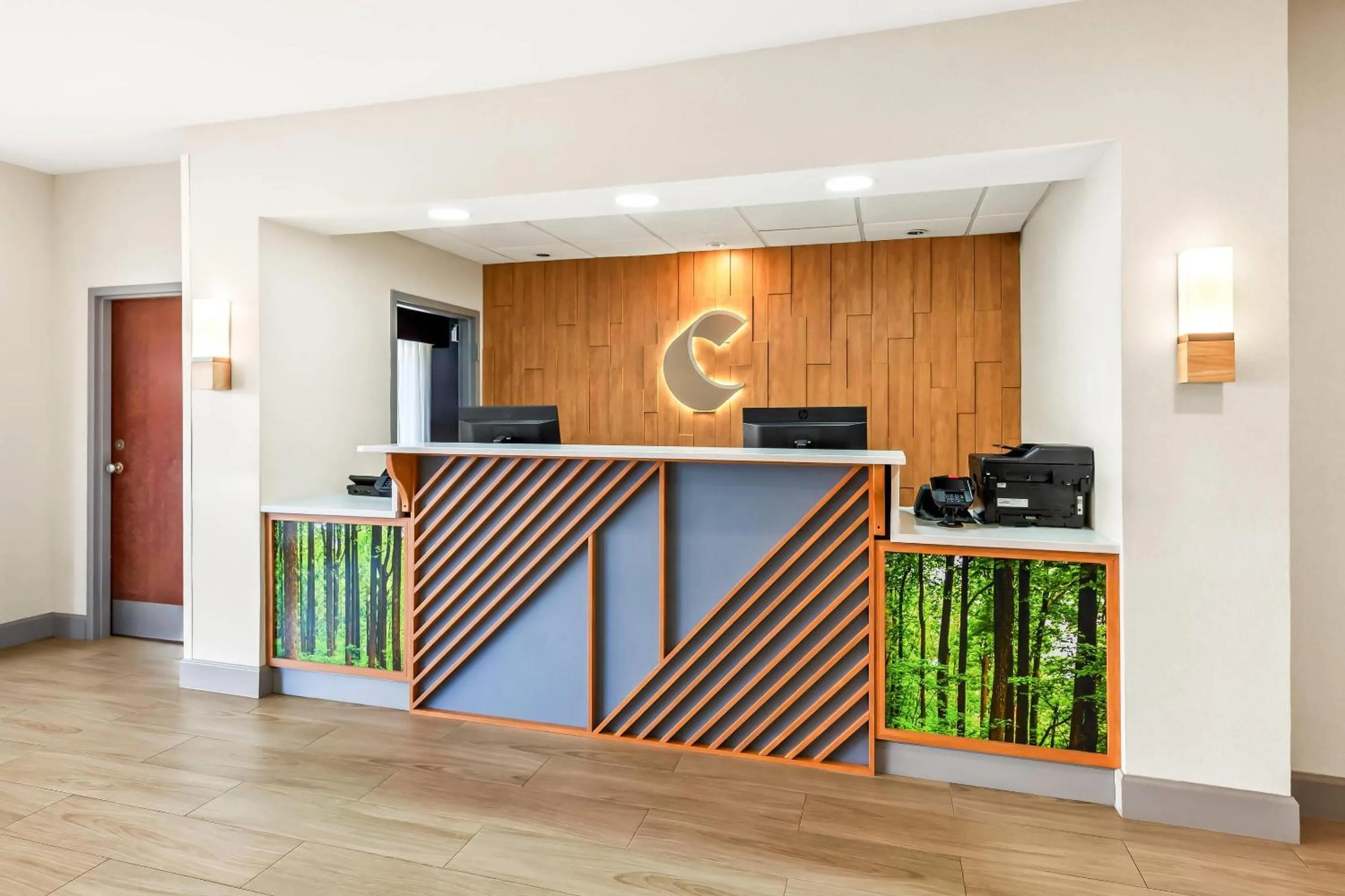 Lobby or reception in Comfort Inn Emporia