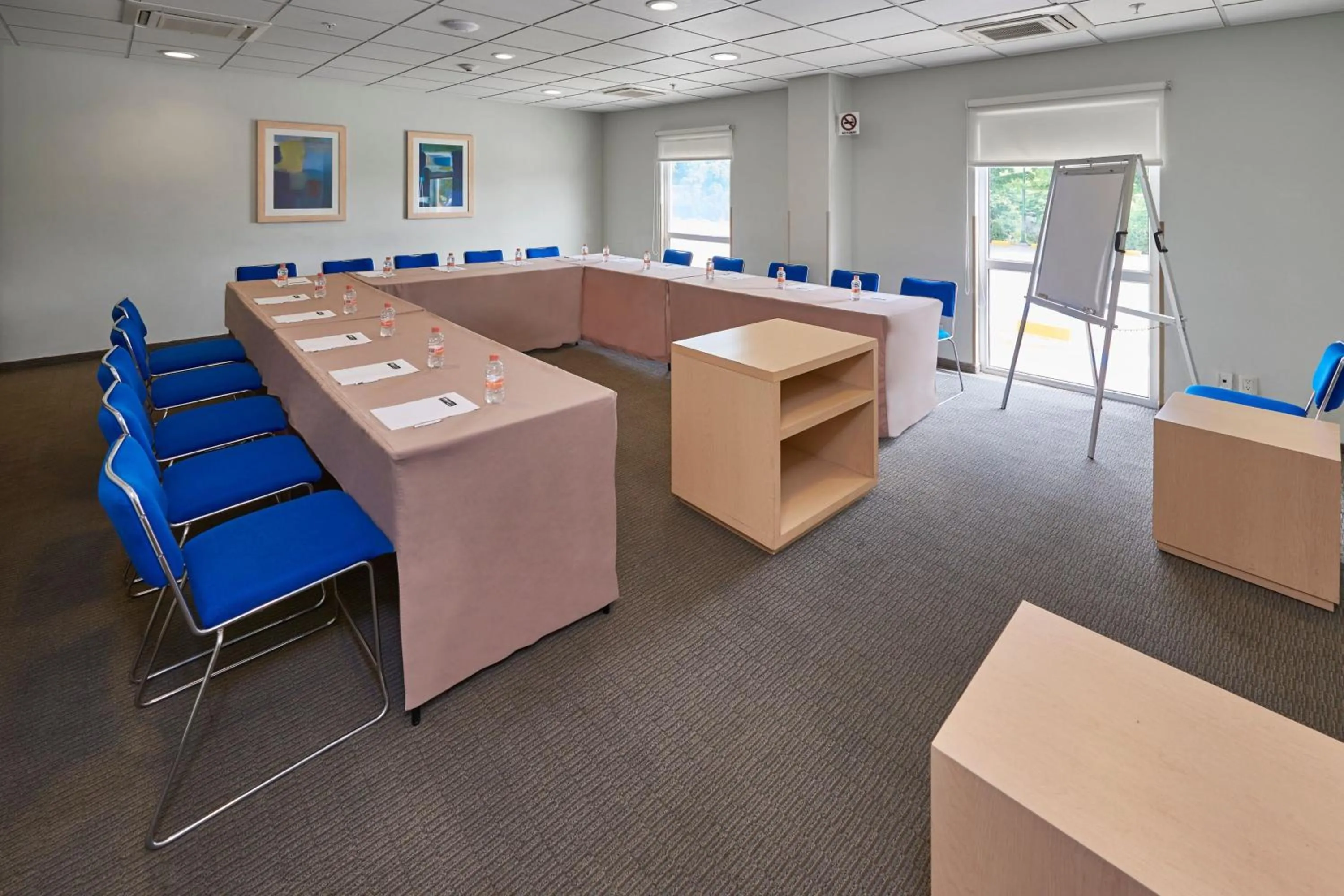 Meeting/conference room in City Express by Marriott Zacatecas