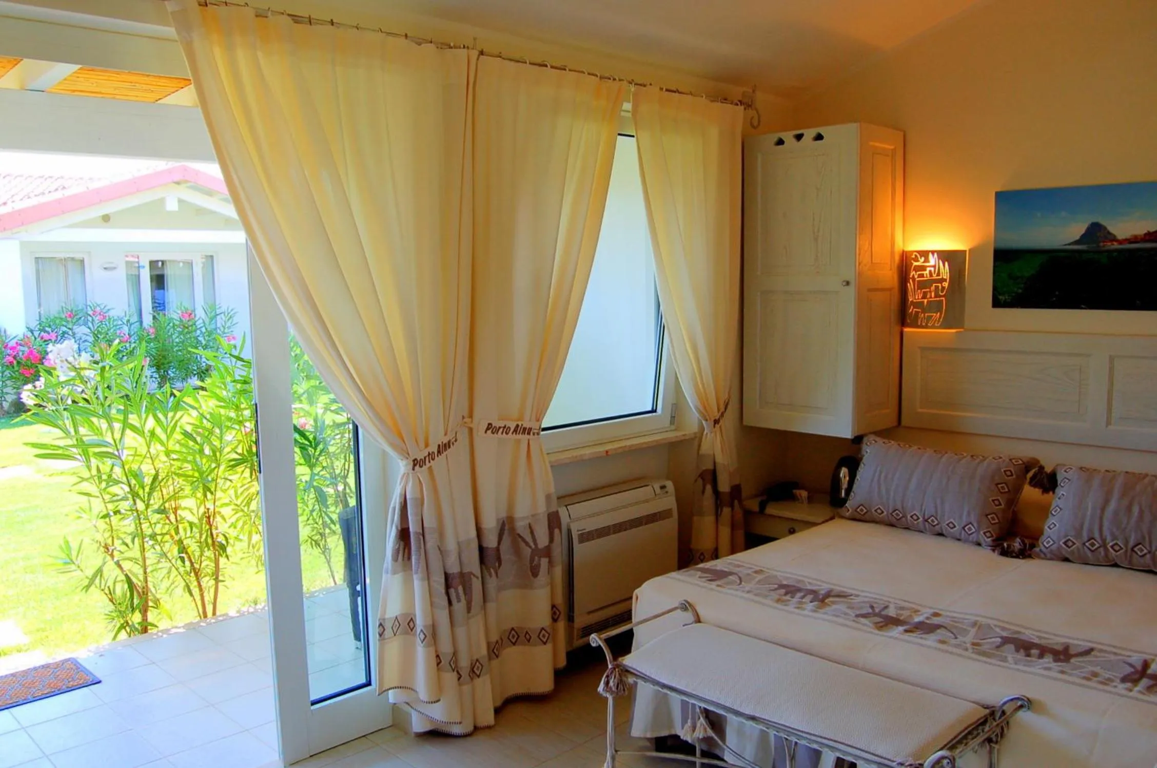 Bedroom, Bed in Hotel Budoni Beach