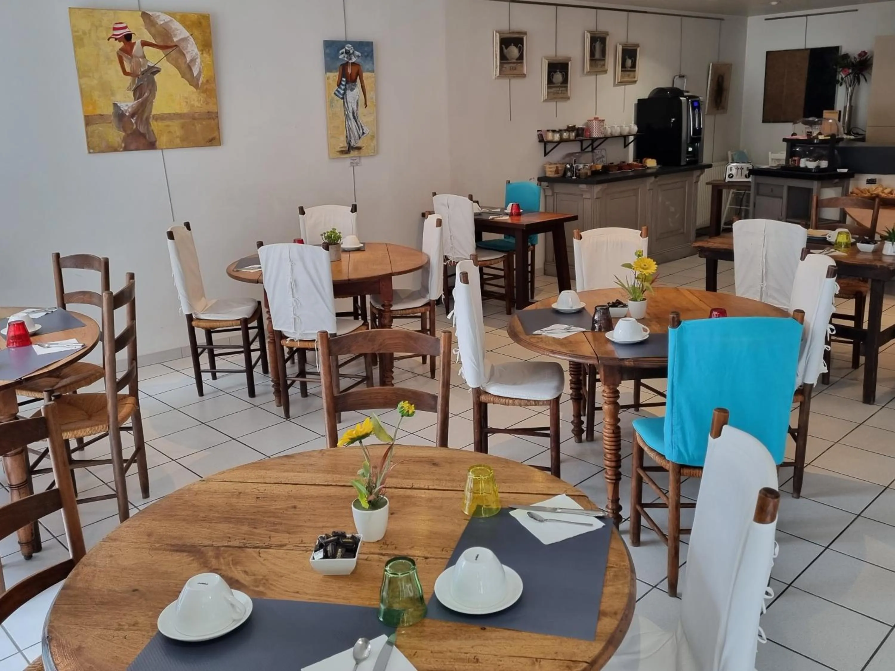 Breakfast in Hotel Au Marais