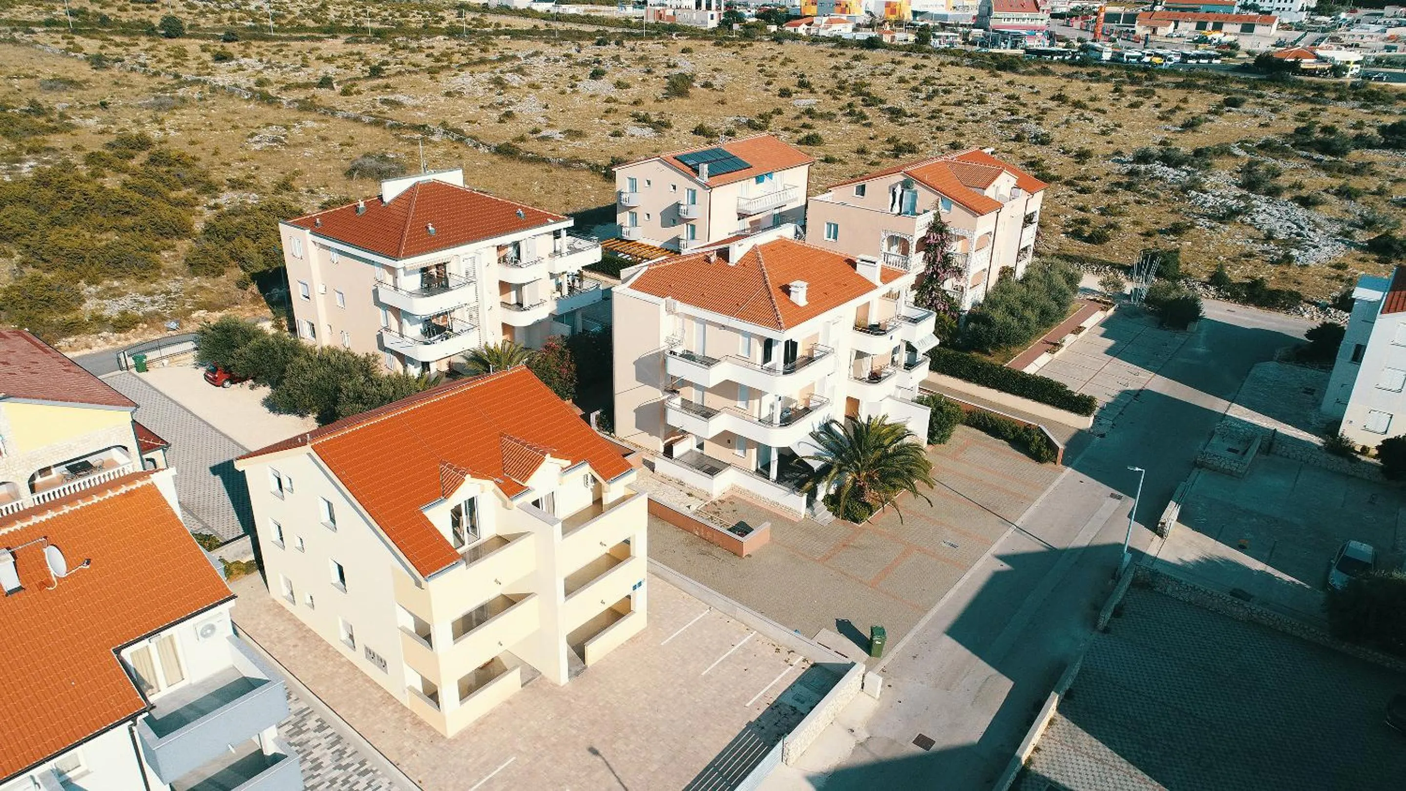 Bird's eye view in Summer Fun Apartments