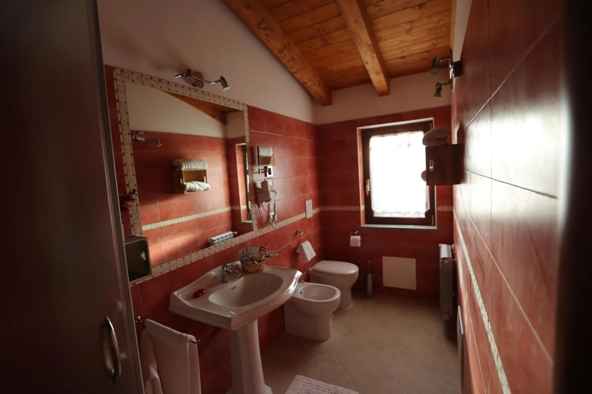 Bathroom in angolo di paradiso