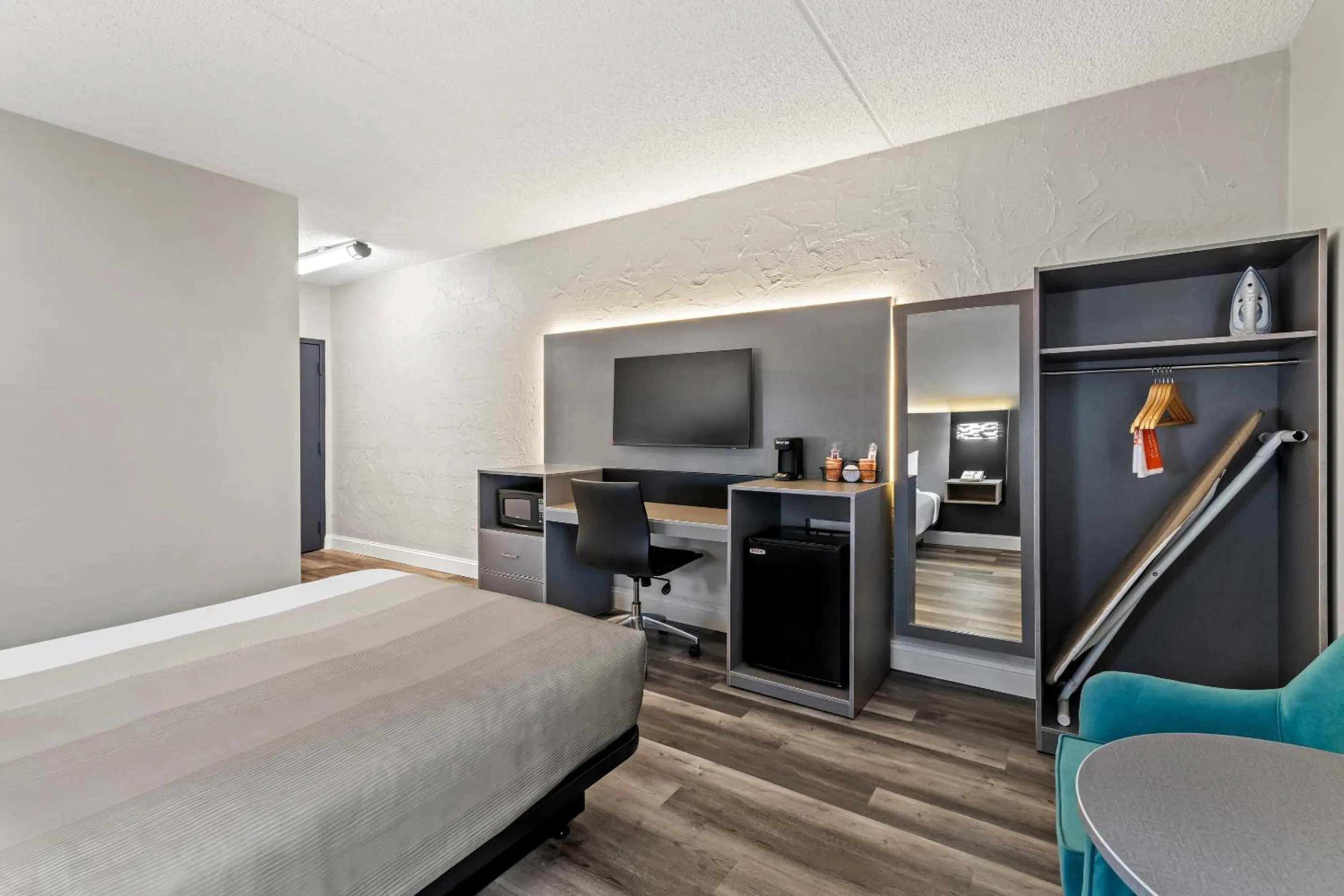 Bedroom, Bed in Quality Inn Bangor Airport